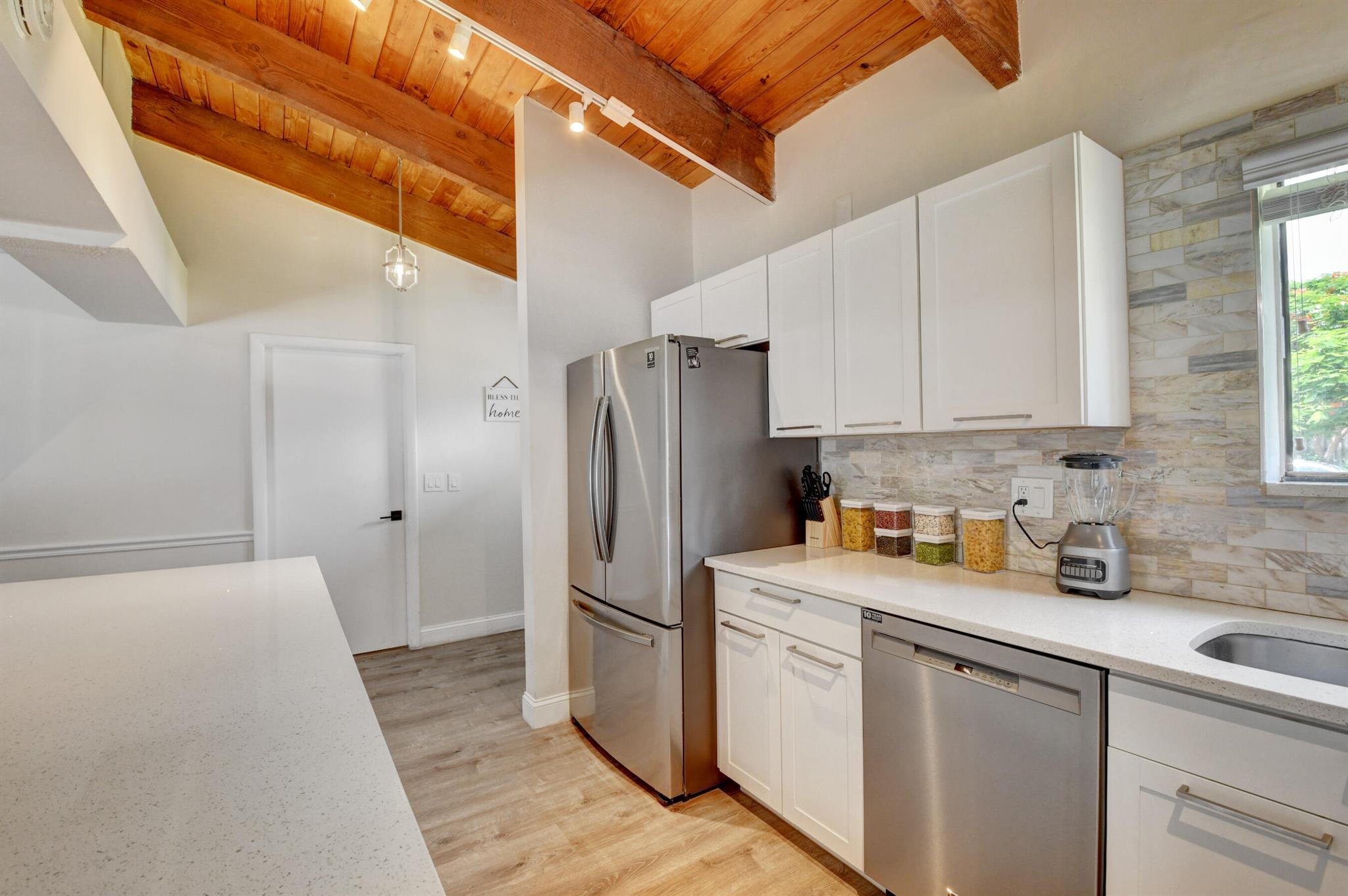 SOUTHRIDGE - Residential