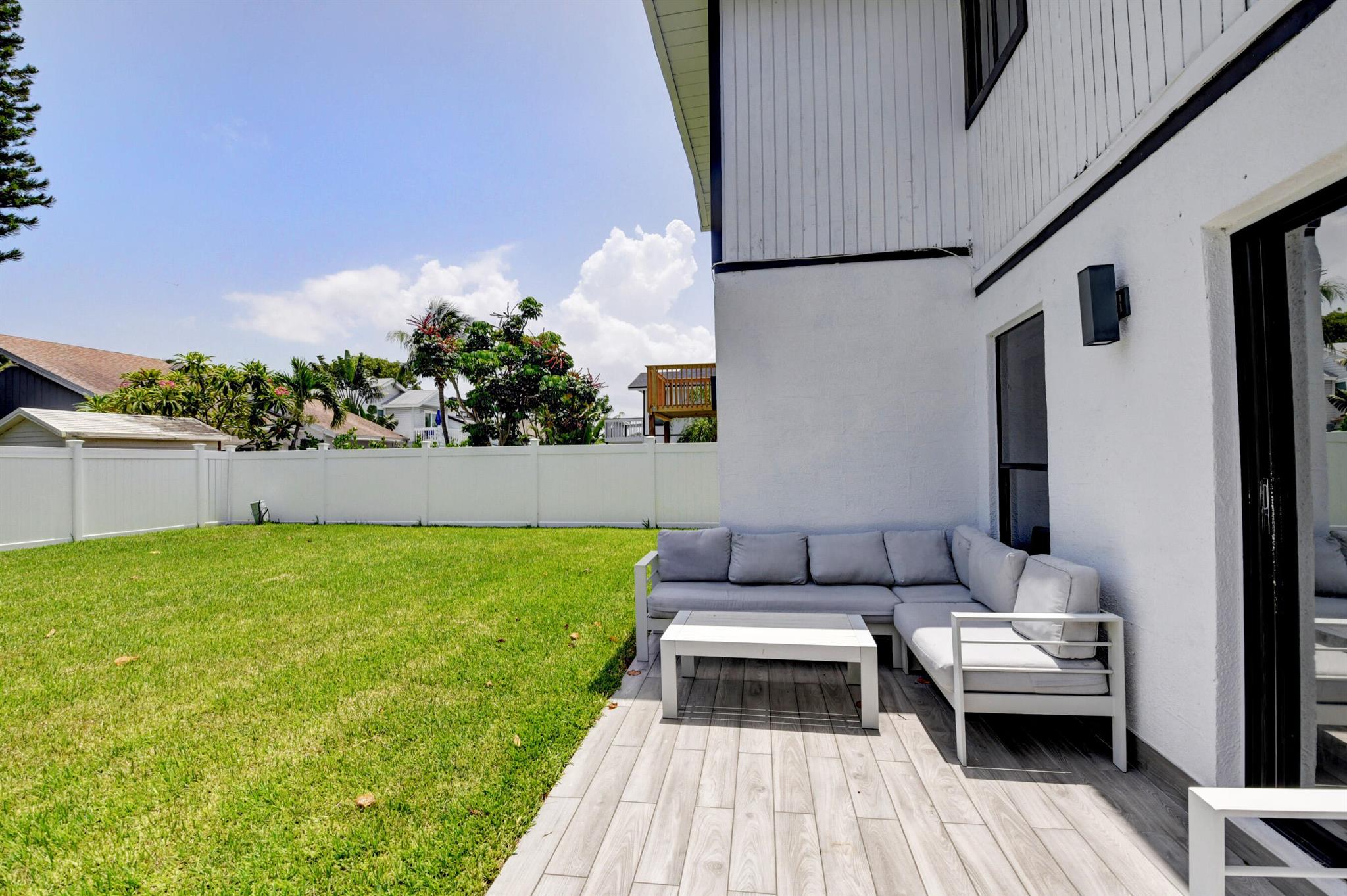 SOUTHRIDGE - Residential