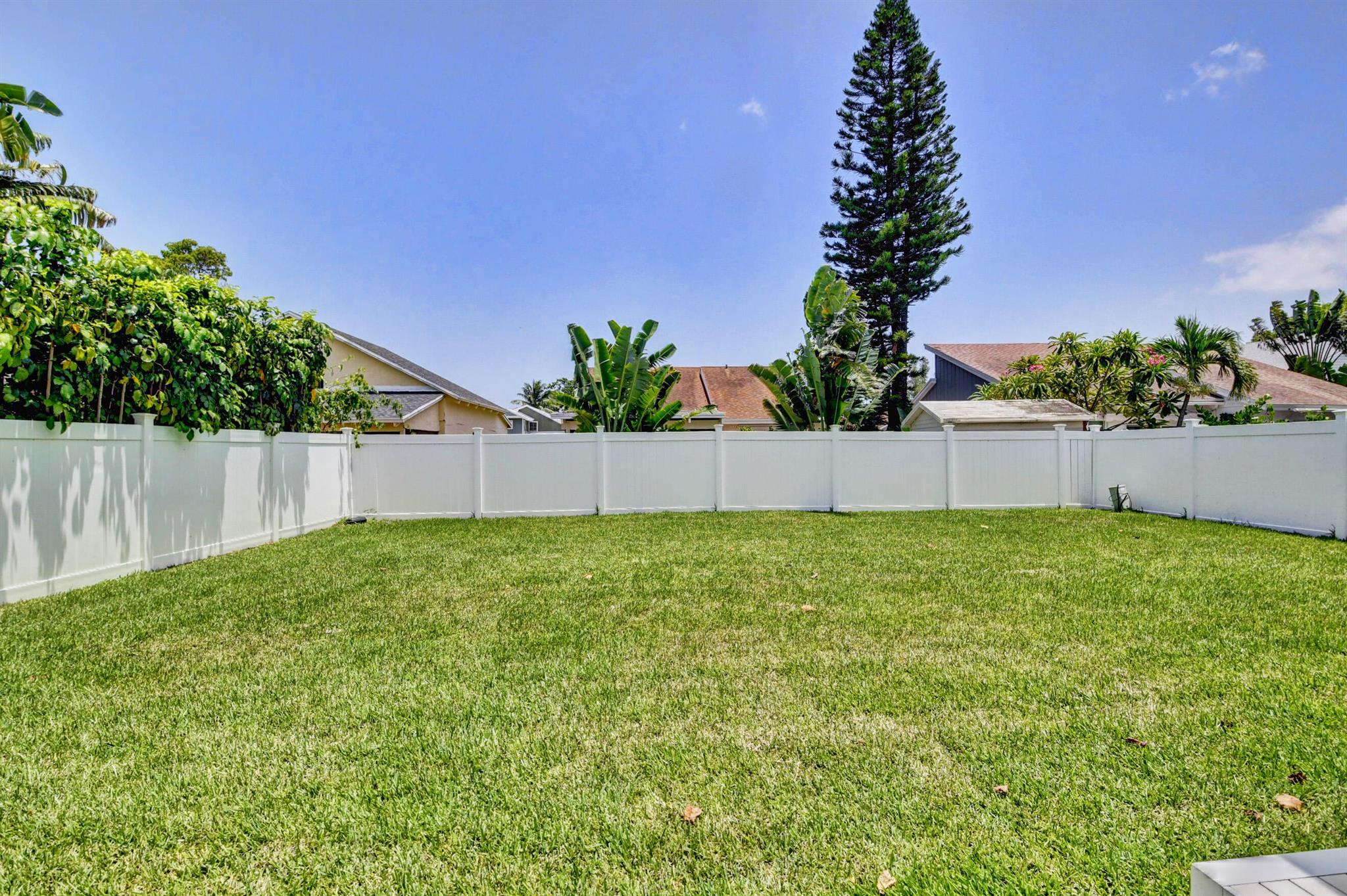 SOUTHRIDGE - Residential