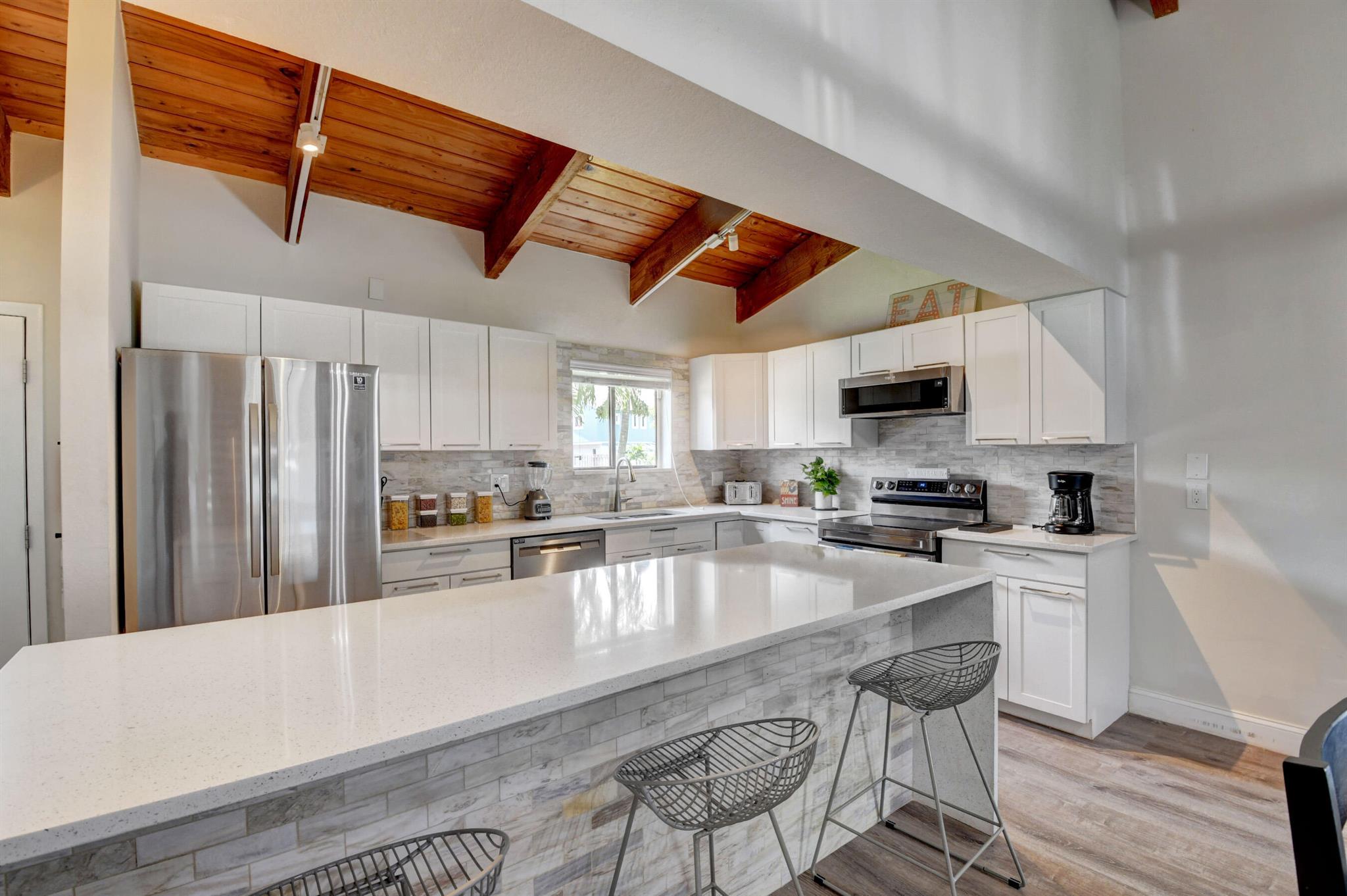 SOUTHRIDGE - Residential