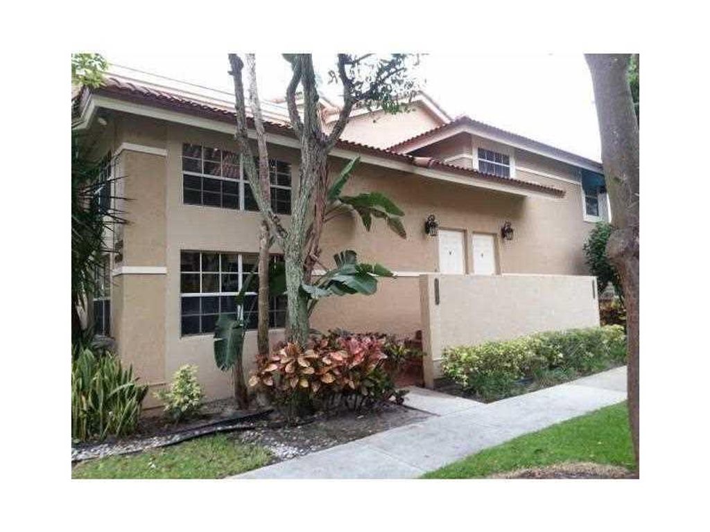 Photo of 6542 Via Regina #11, Boca Raton, FL 33433 (MLS # F10520794)