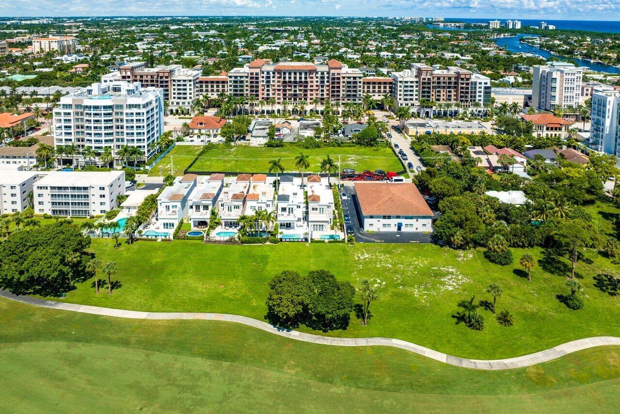 ROYAL PALM VILLAS - Residential