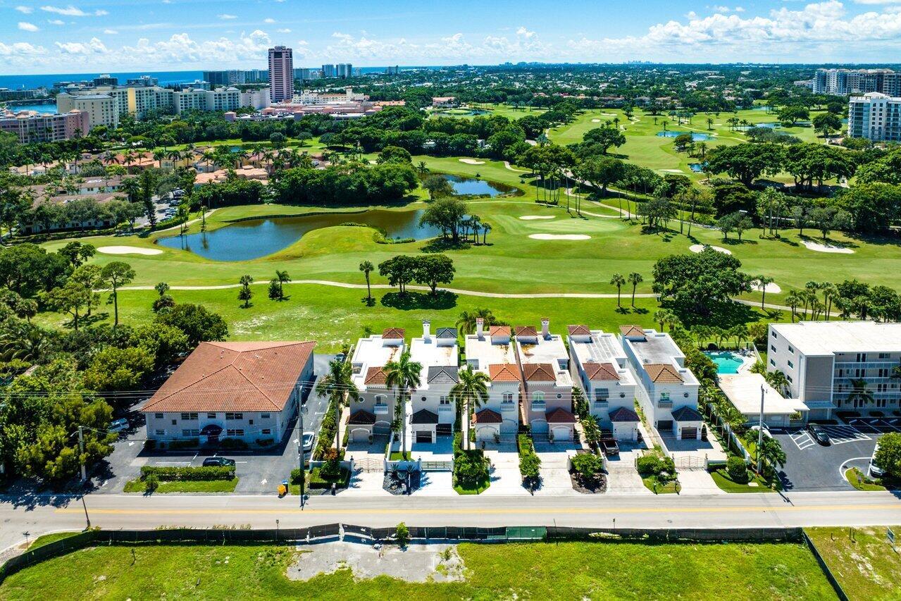 ROYAL PALM VILLAS - Residential