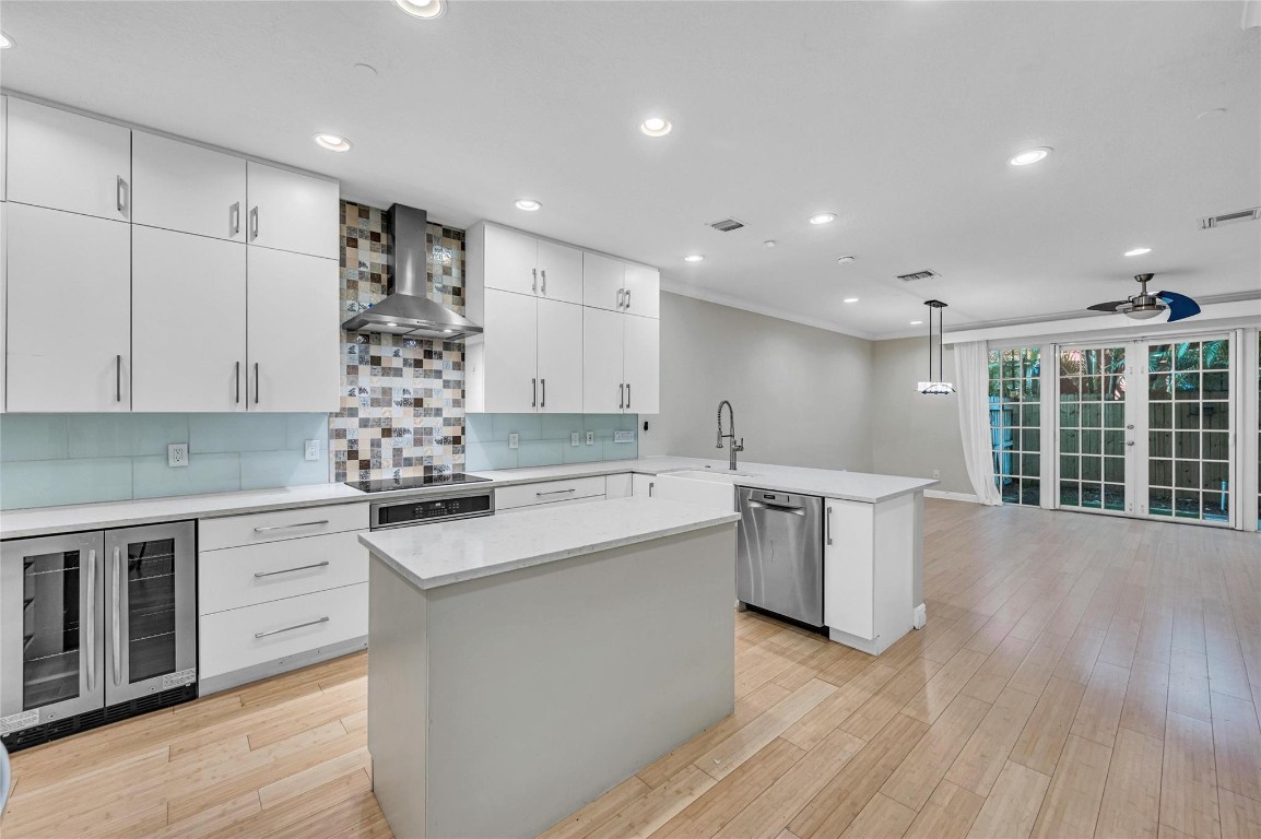 1617 NE 2nd Court NONE