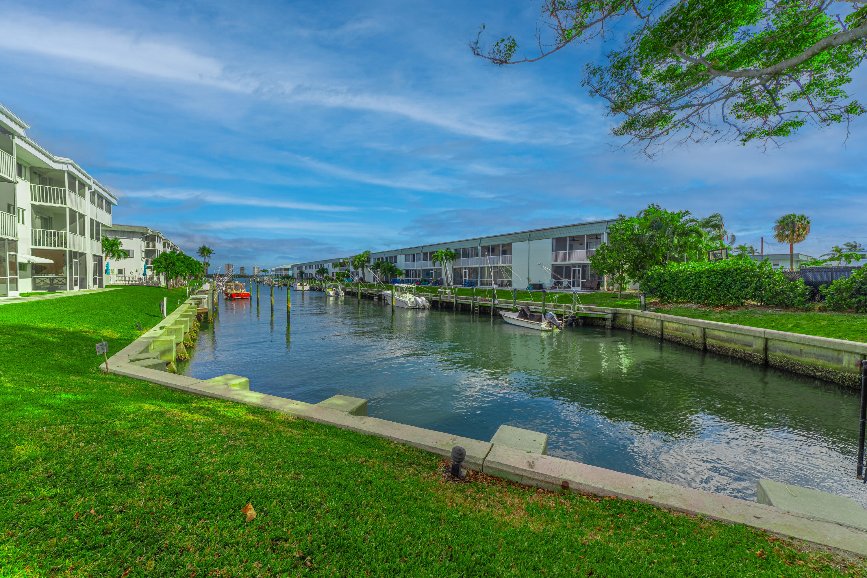 LAKE COLONY APTS TWO INC - Residential