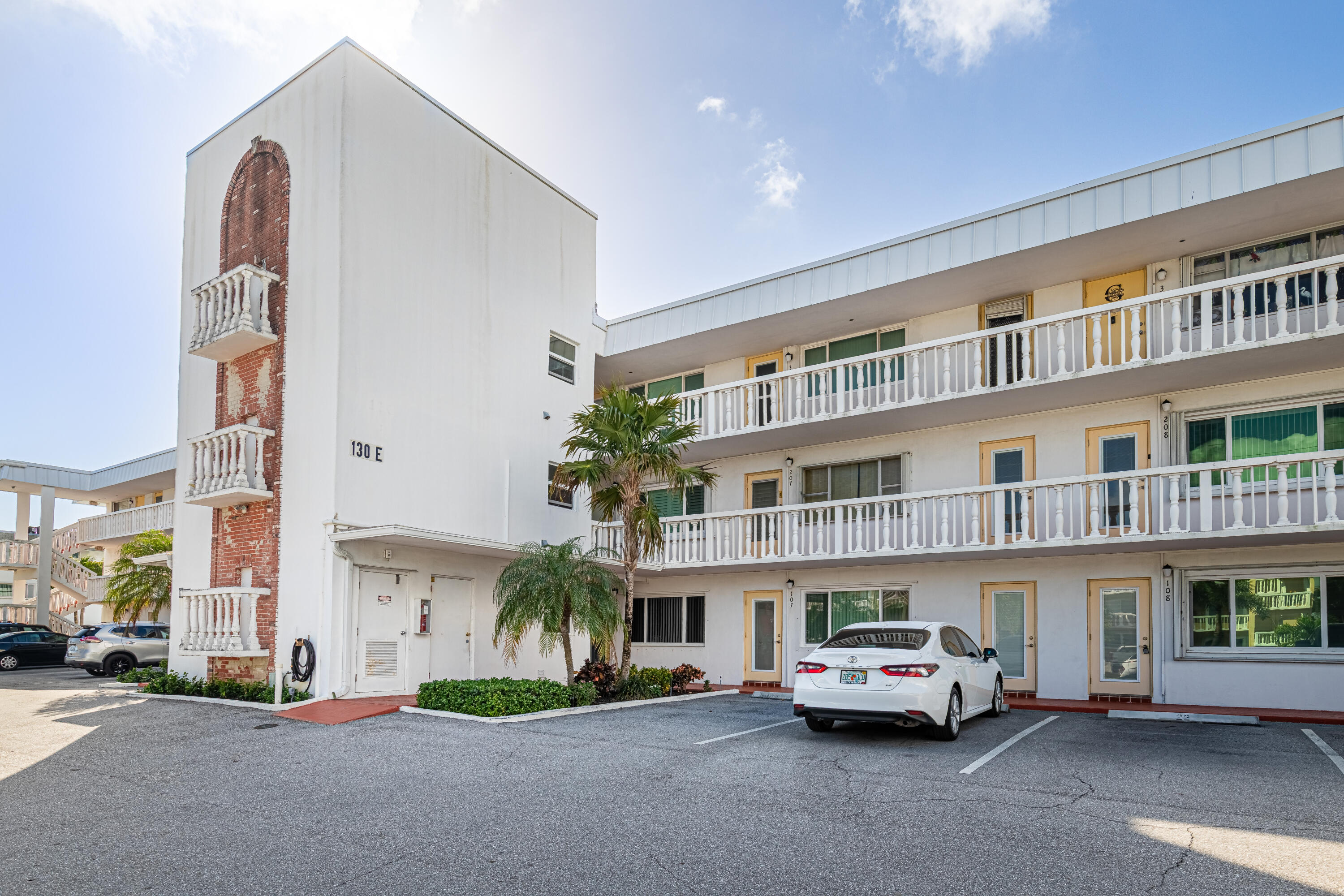 LAKE COLONY APTS TWO INC - Residential