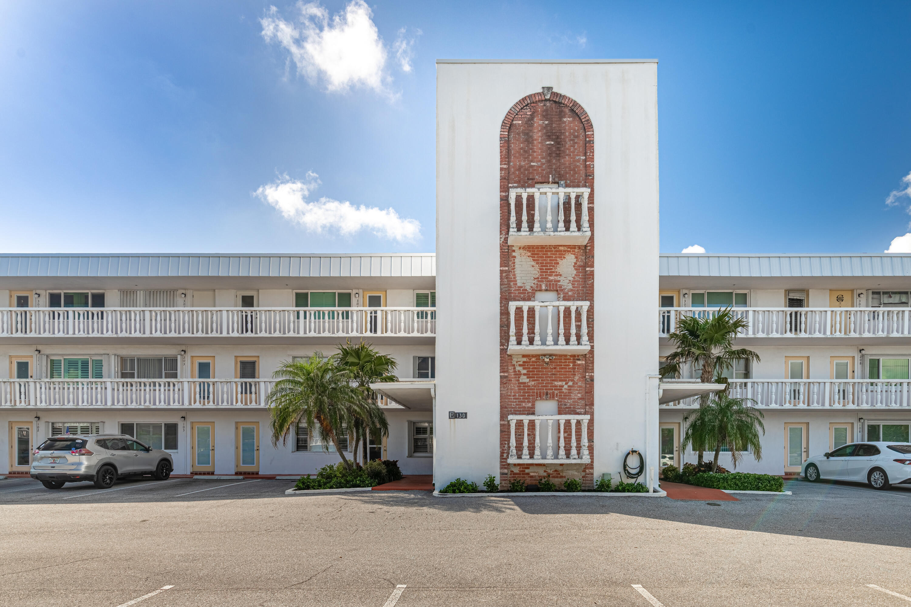 LAKE COLONY APTS TWO INC - Residential