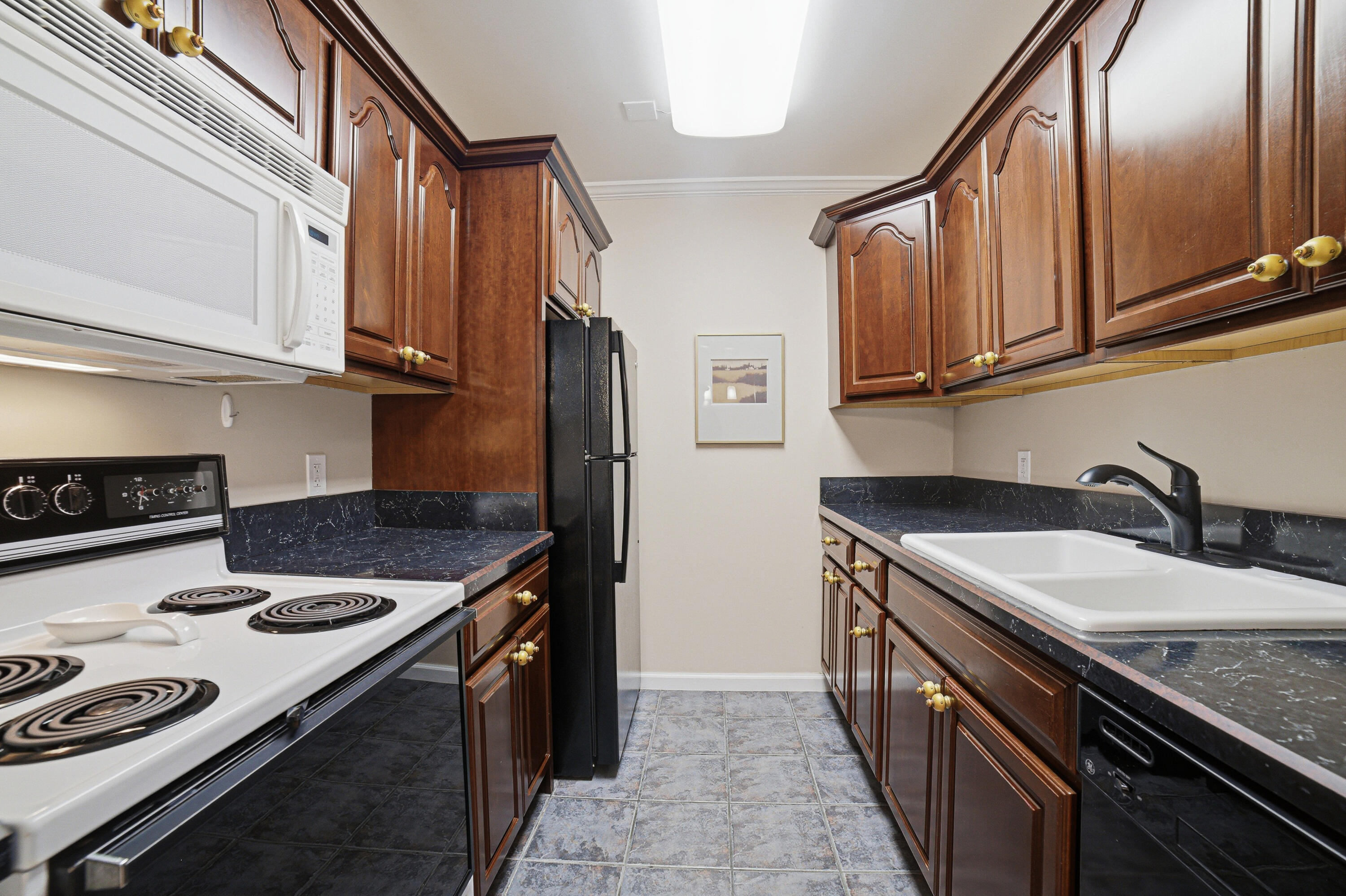 LAKE COLONY APTS TWO INC - Residential