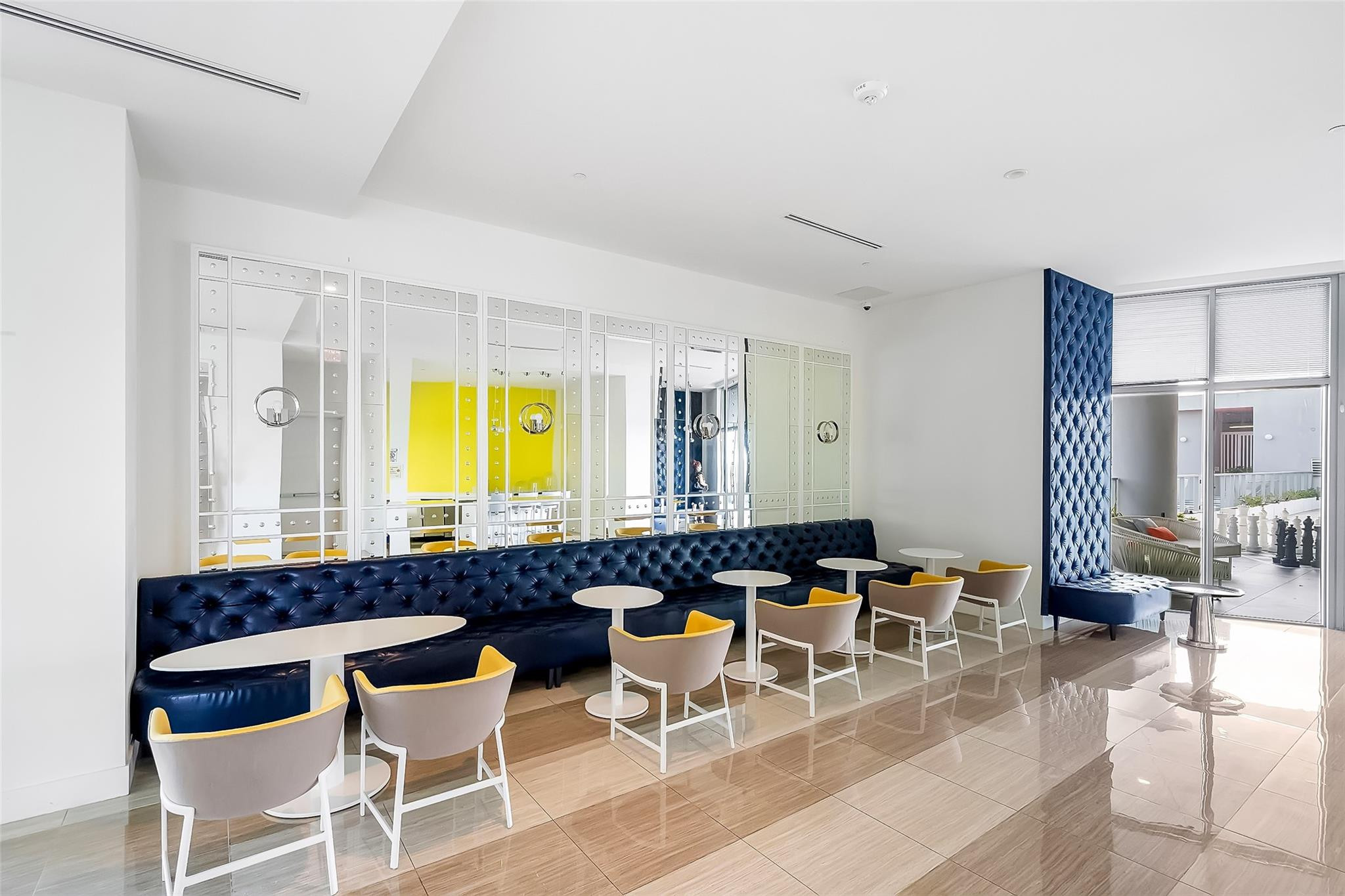 METROPICA NORTH TOWER ONE - Residential