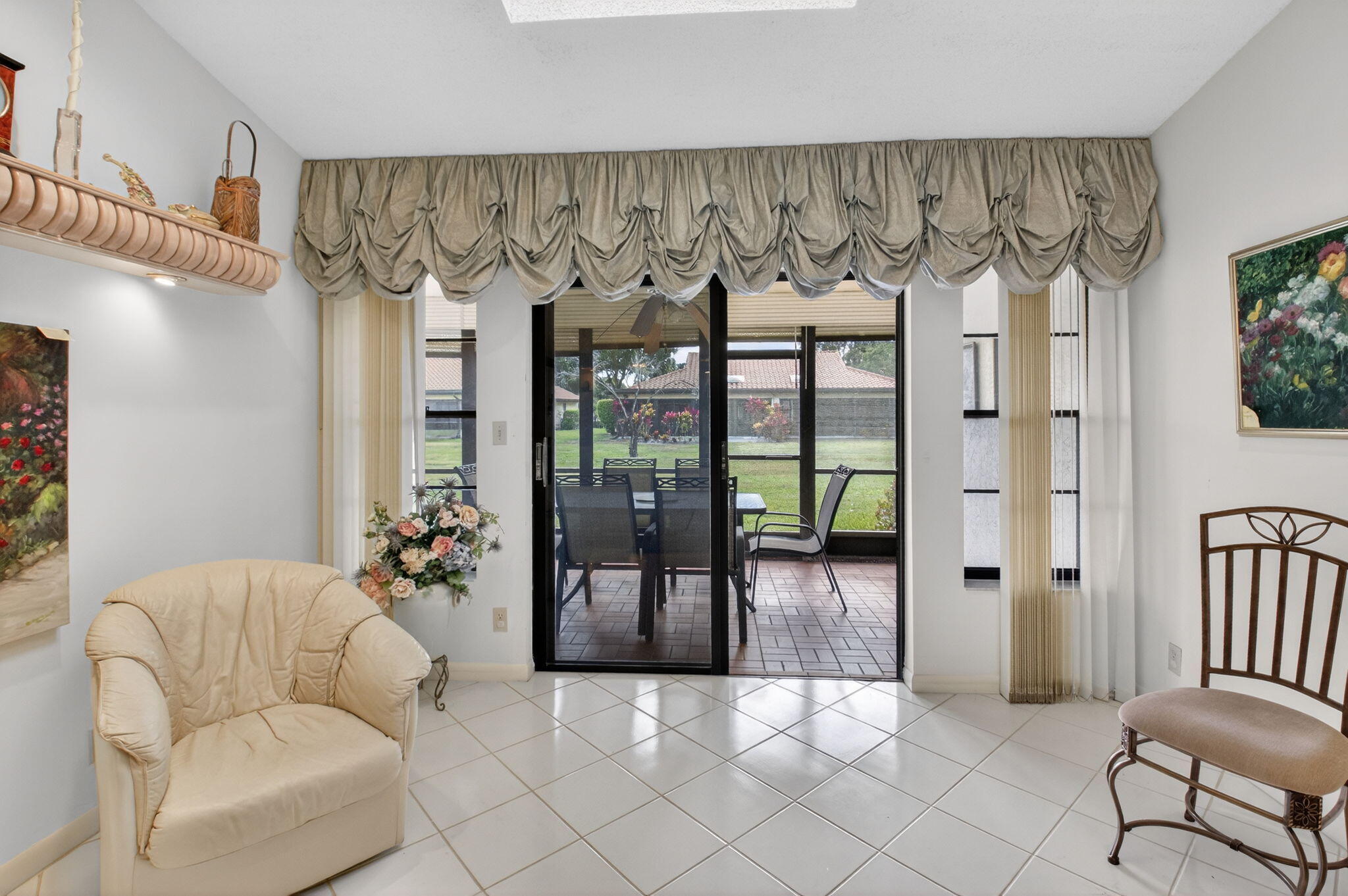 PALM CHASE LAKES CONDO - Residential