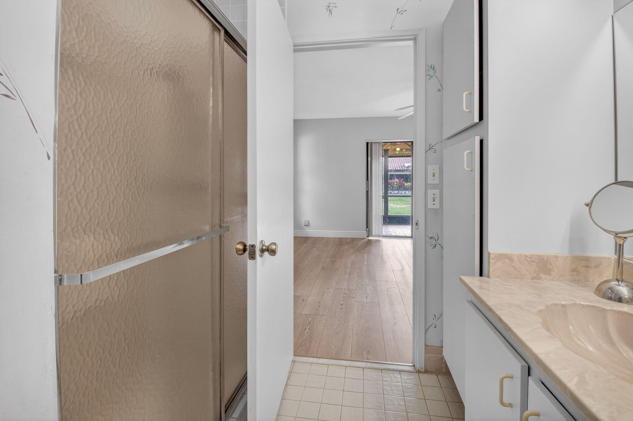 PALM CHASE LAKES CONDO - Residential