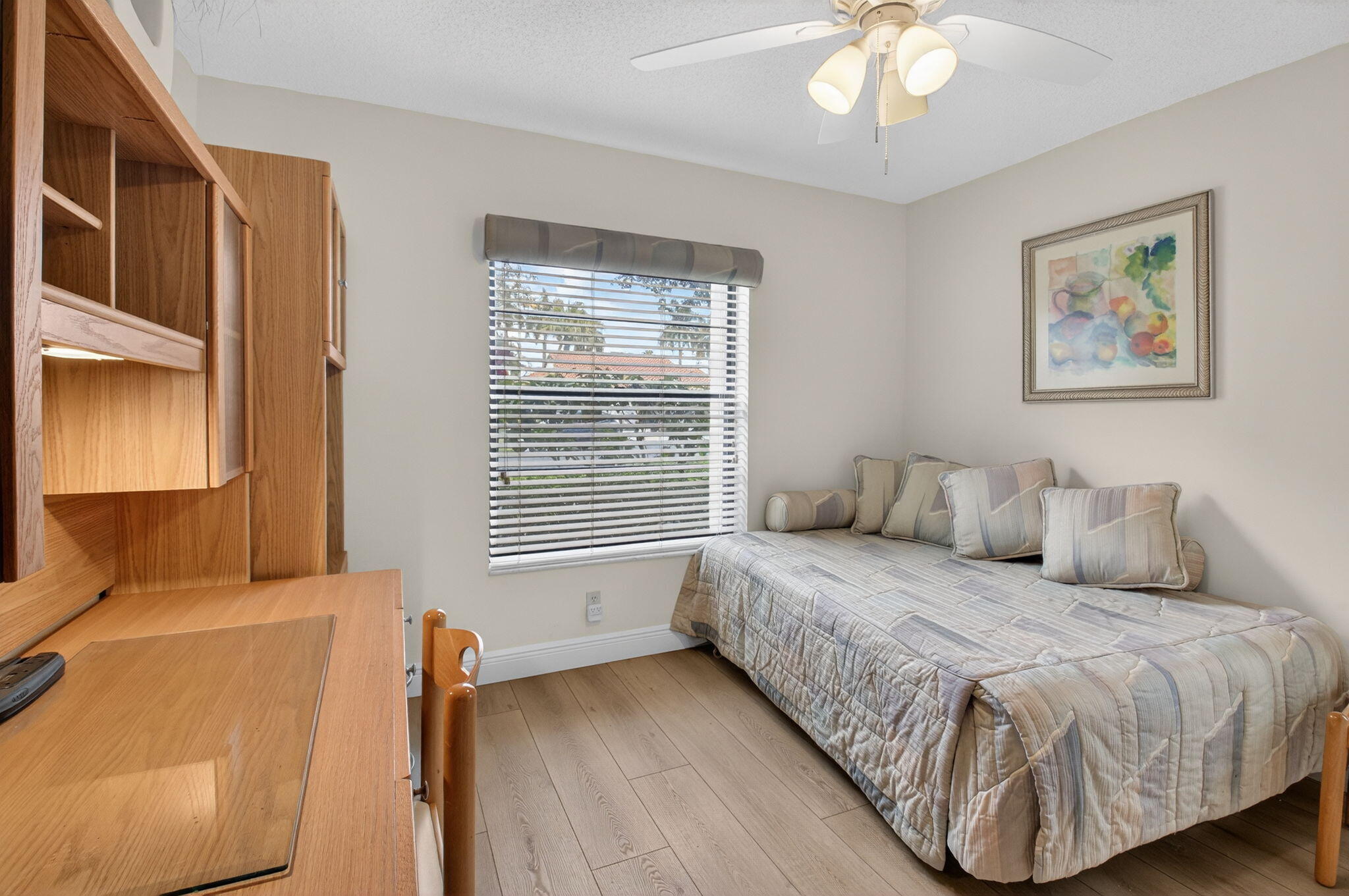 PALM CHASE LAKES CONDO - Residential