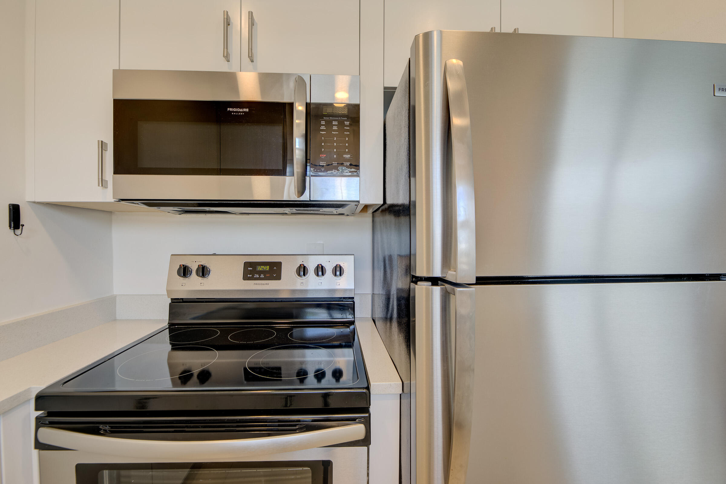 LIGHTHOUSE BAY CONDO - Residential