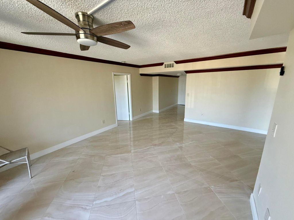 Photo of 5962 Morningstar Circle #306, Delray Beach, FL 33484 (MLS # R11159864)