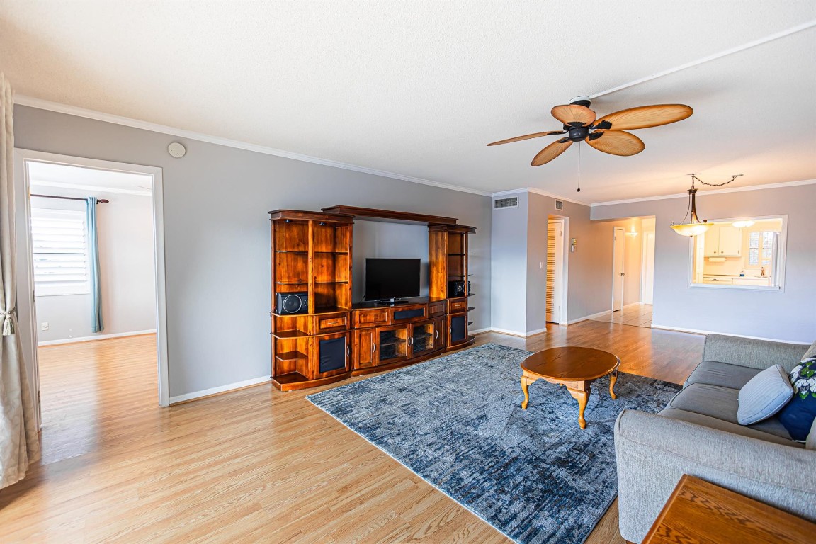 Hawthorne Bay Condo - Residential