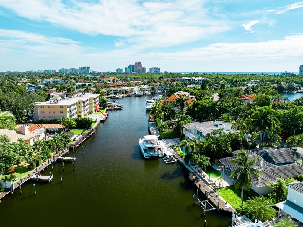 Hawthorne Bay Condo - Residential