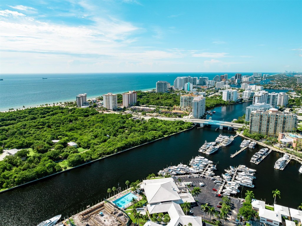 Hawthorne Bay Condo - Residential