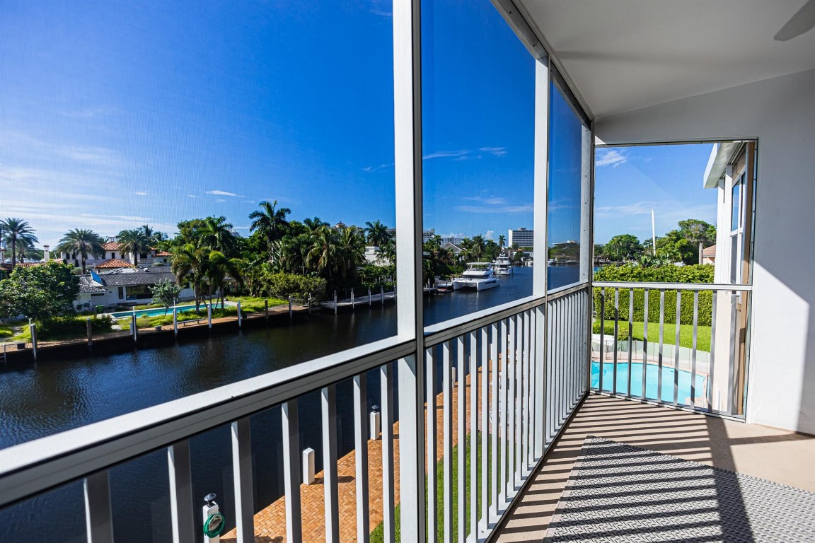 Hawthorne Bay Condo - Residential