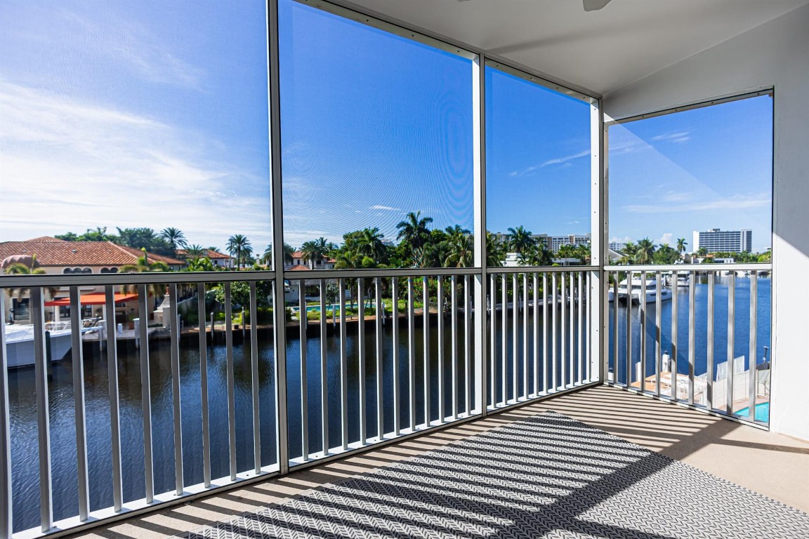Hawthorne Bay Condo - Residential