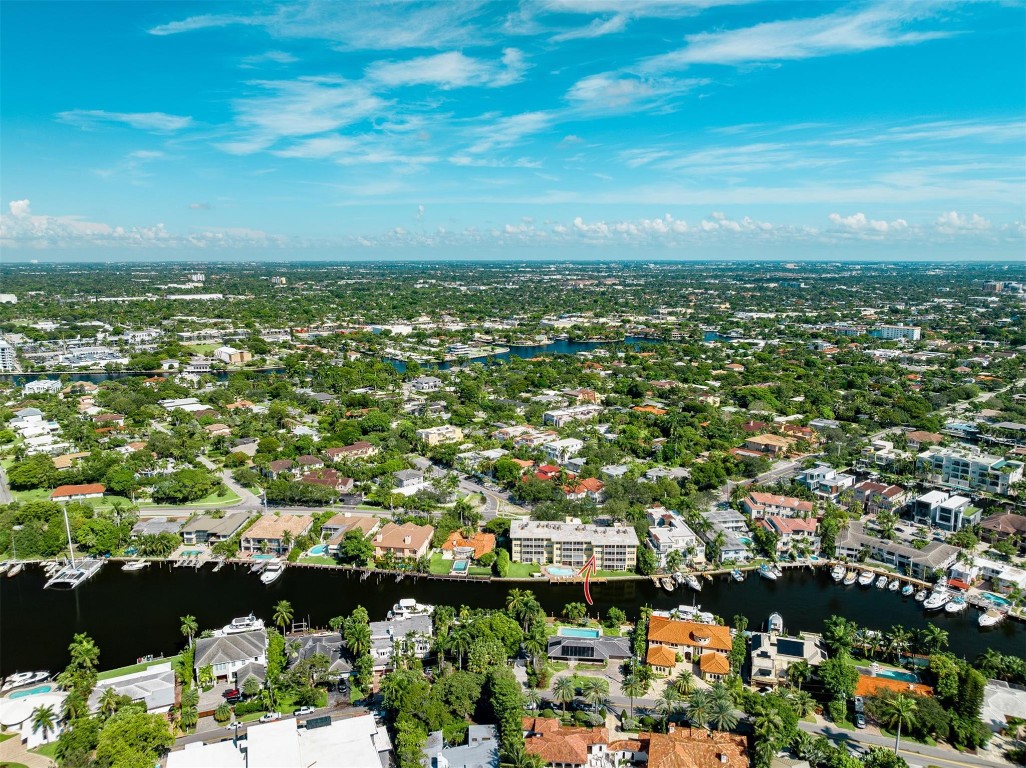 Hawthorne Bay Condo - Residential