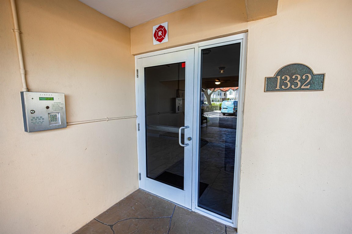 Hawthorne Bay Condo - Residential