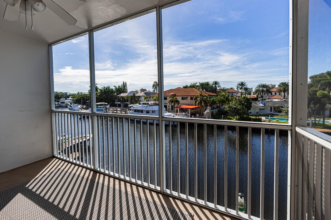 Hawthorne Bay Condo - Residential