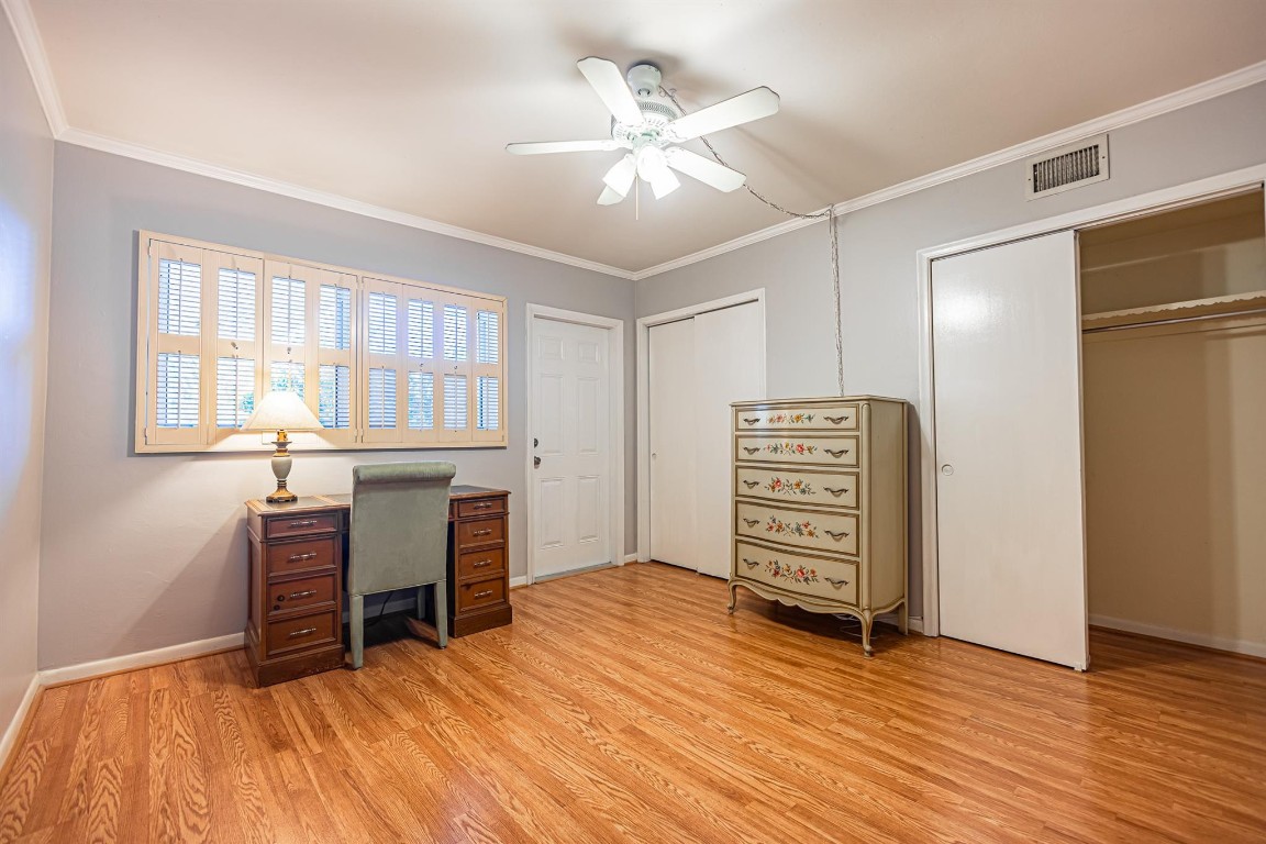 Hawthorne Bay Condo - Residential