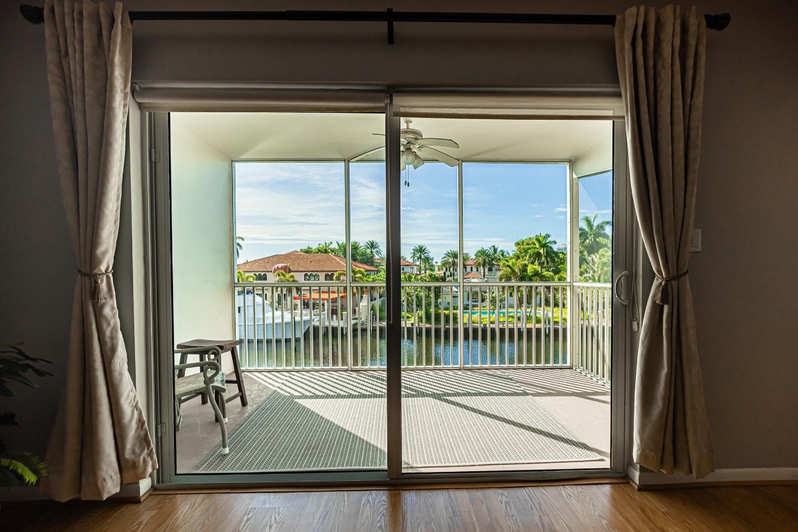 Hawthorne Bay Condo - Residential