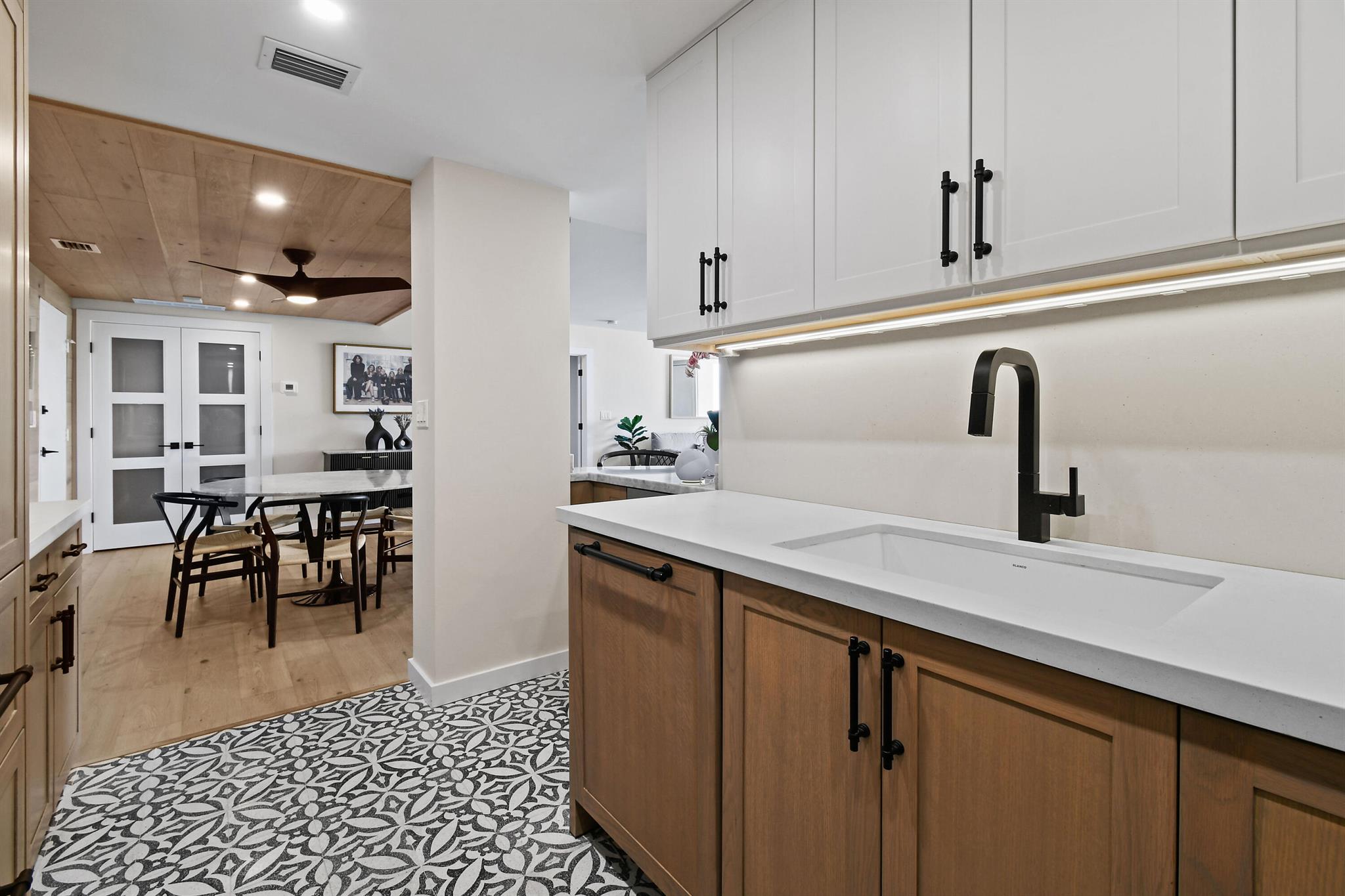 TWENTY TWO NINETY FIVE SO - Residential