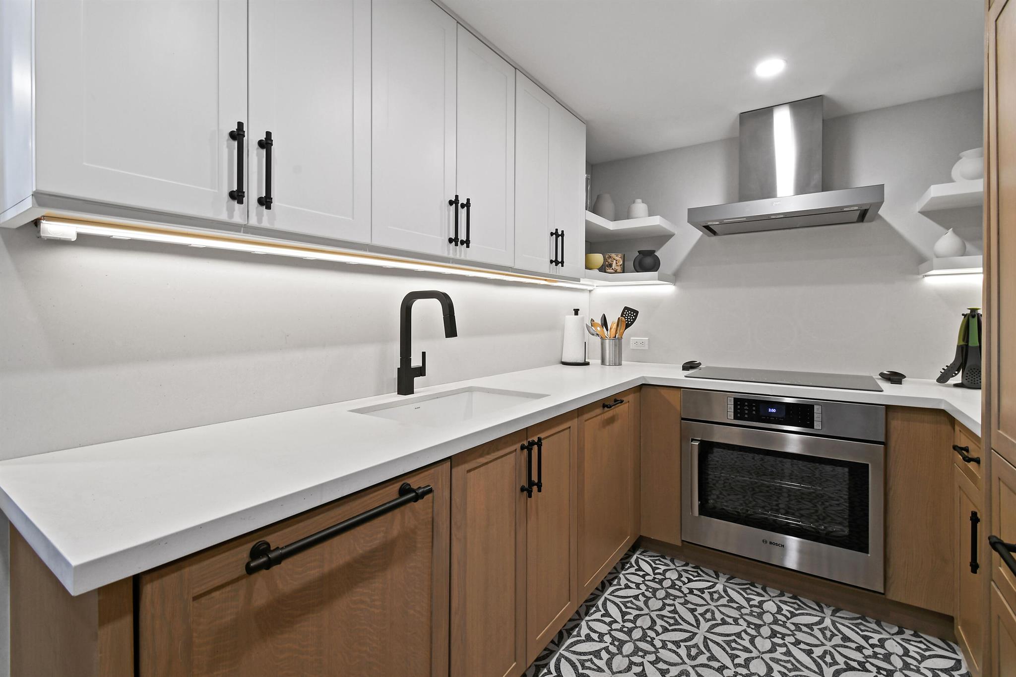 TWENTY TWO NINETY FIVE SO - Residential