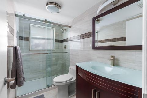 2015 NE 32nd Court 25 Pompano Beach FL 33064