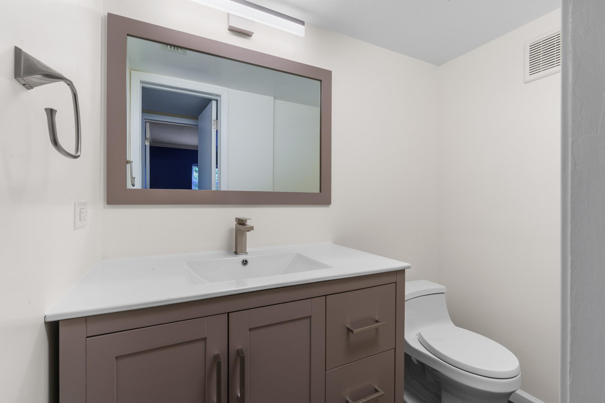 2015 NE 32nd Court 25