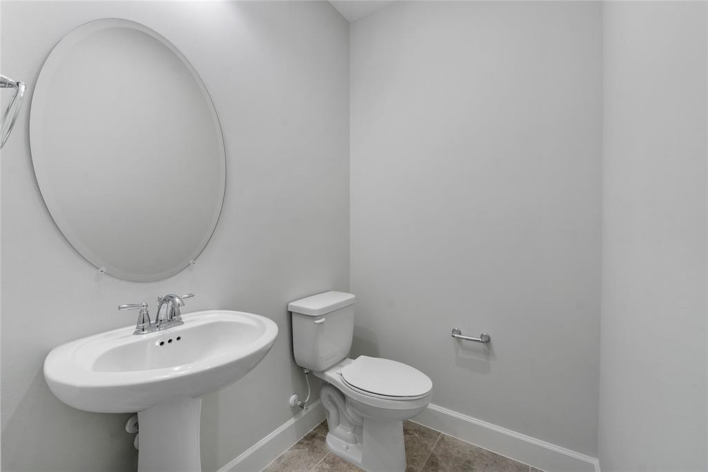 ORCHARDS OF WESTLAKE - Residential Lease
