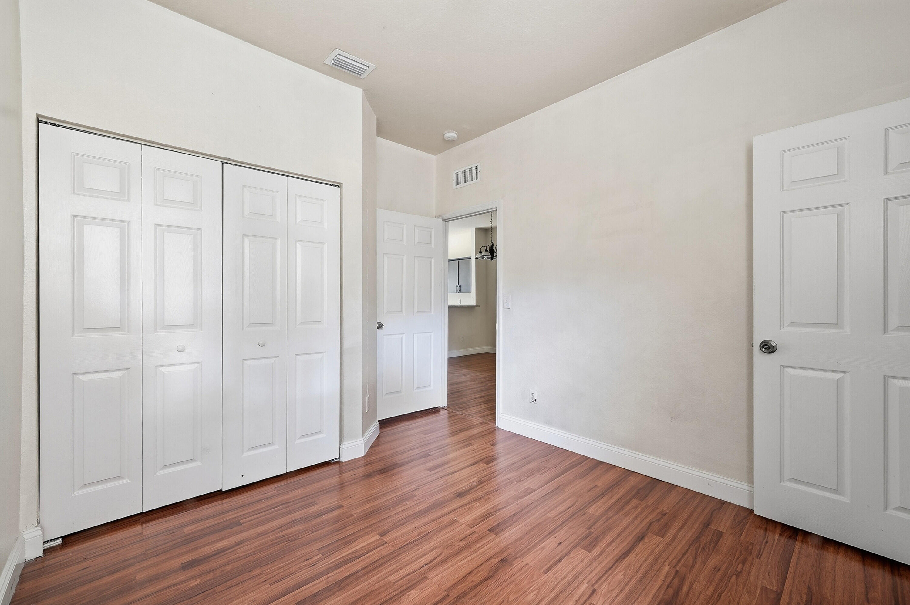 MOWRY VILLAS - Residential