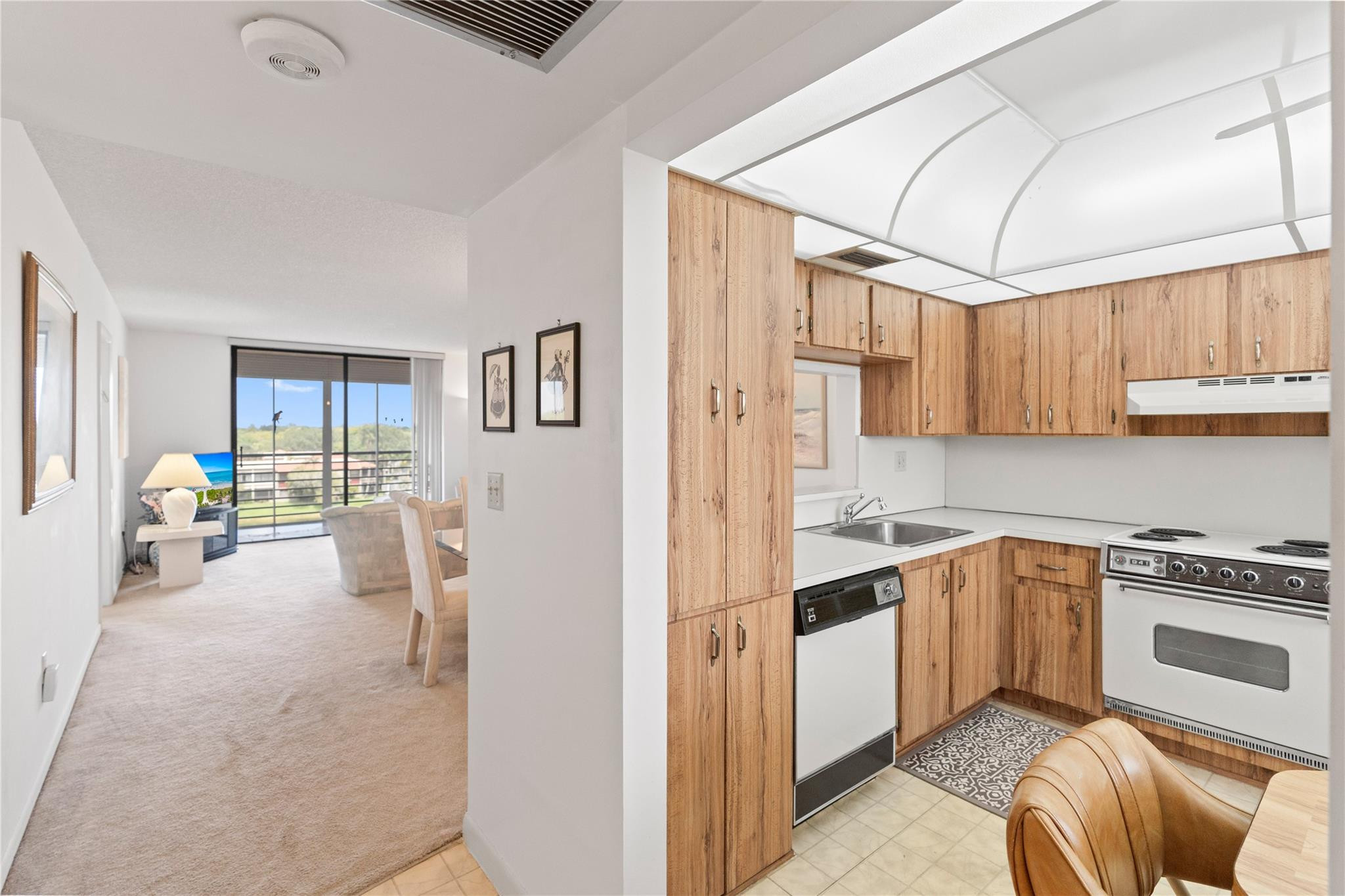 COLONY POINT 1 CONDO - Residential