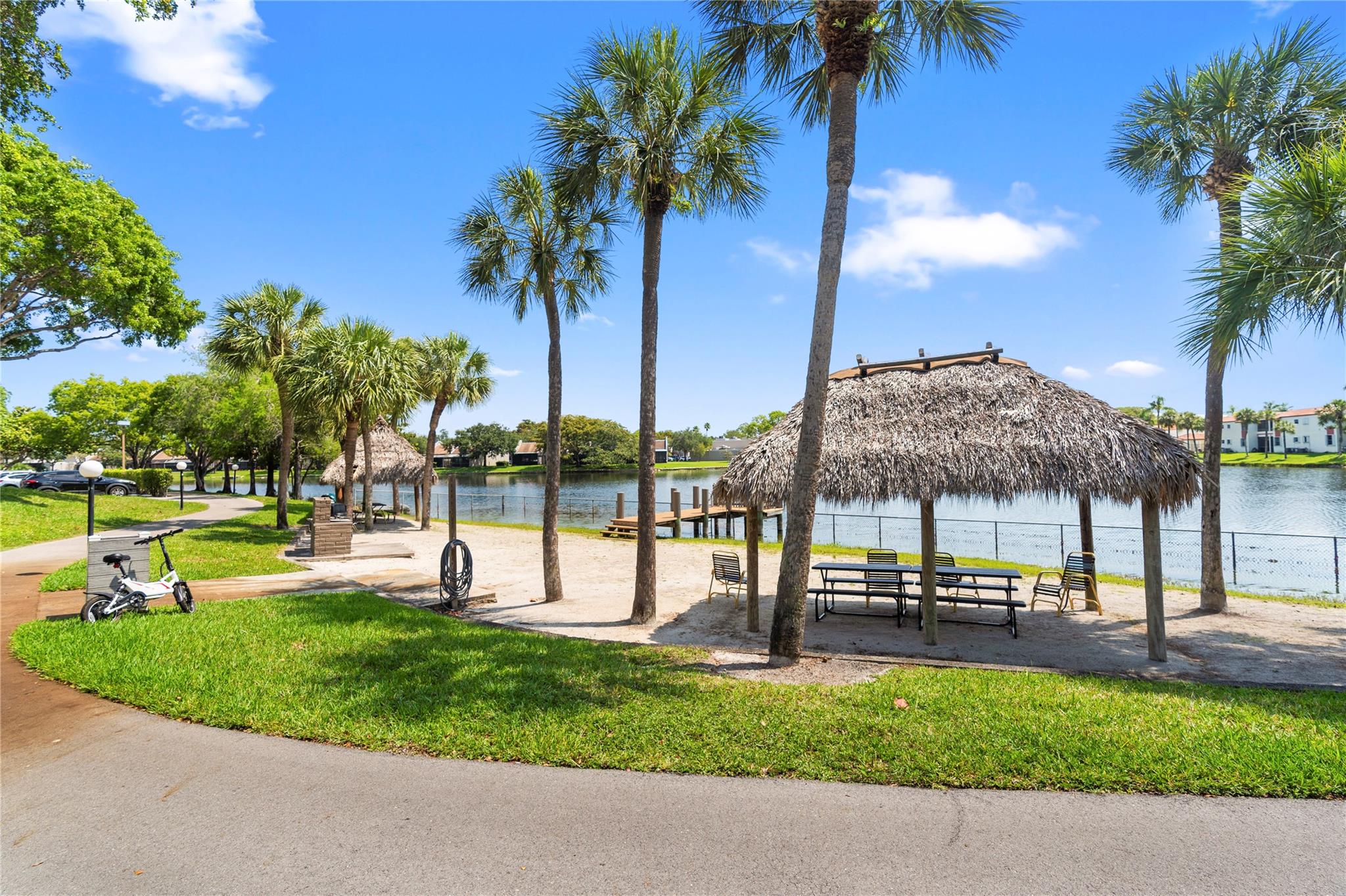COLONY POINT 1 CONDO - Residential