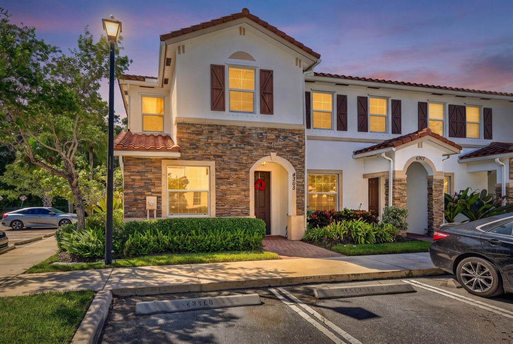 Photo of 4305 Maybelle Lane, West Palm Beach, FL 33417 (MLS # B26086081)