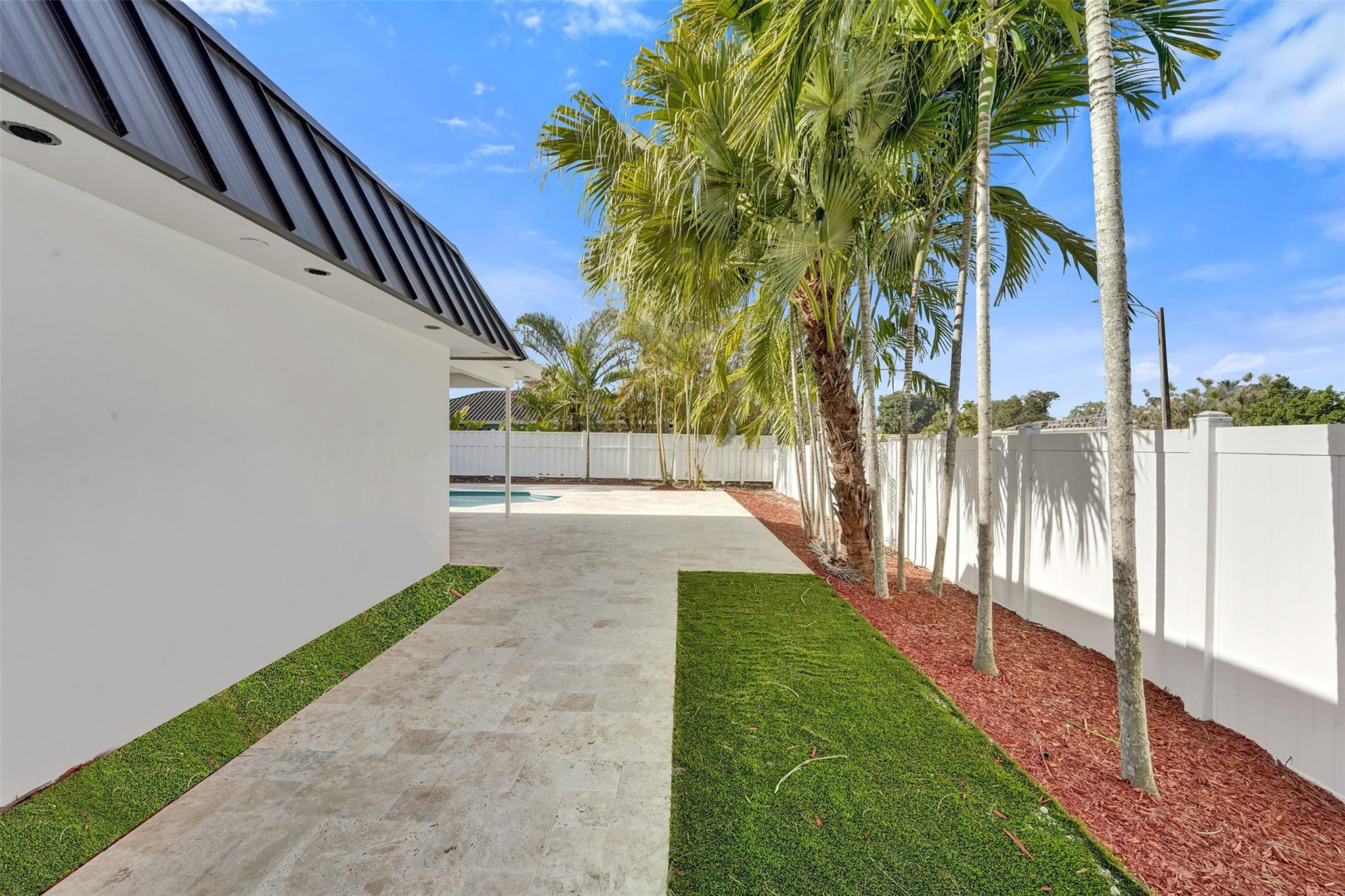 EMERALD HILLS - Residential