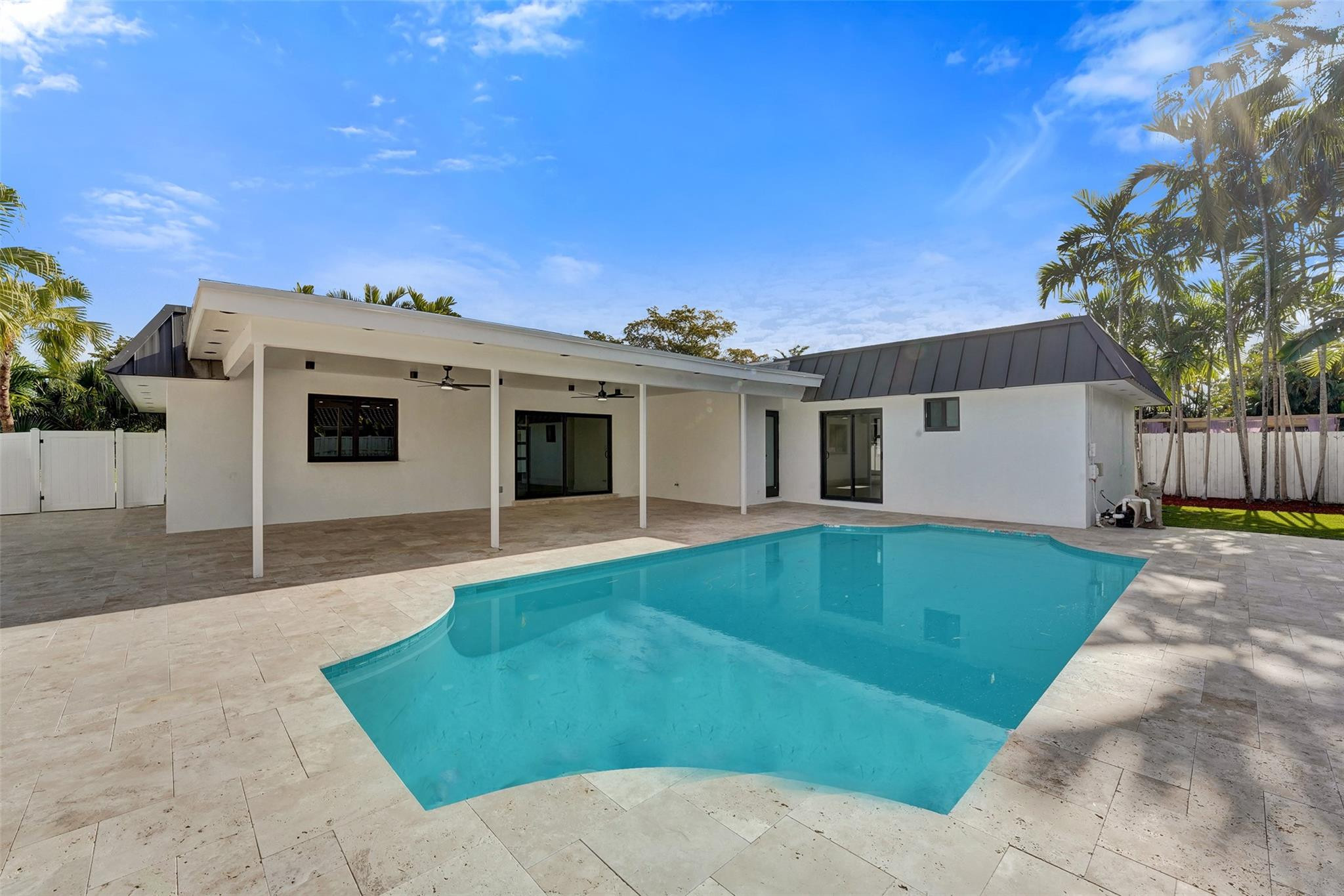 EMERALD HILLS - Residential