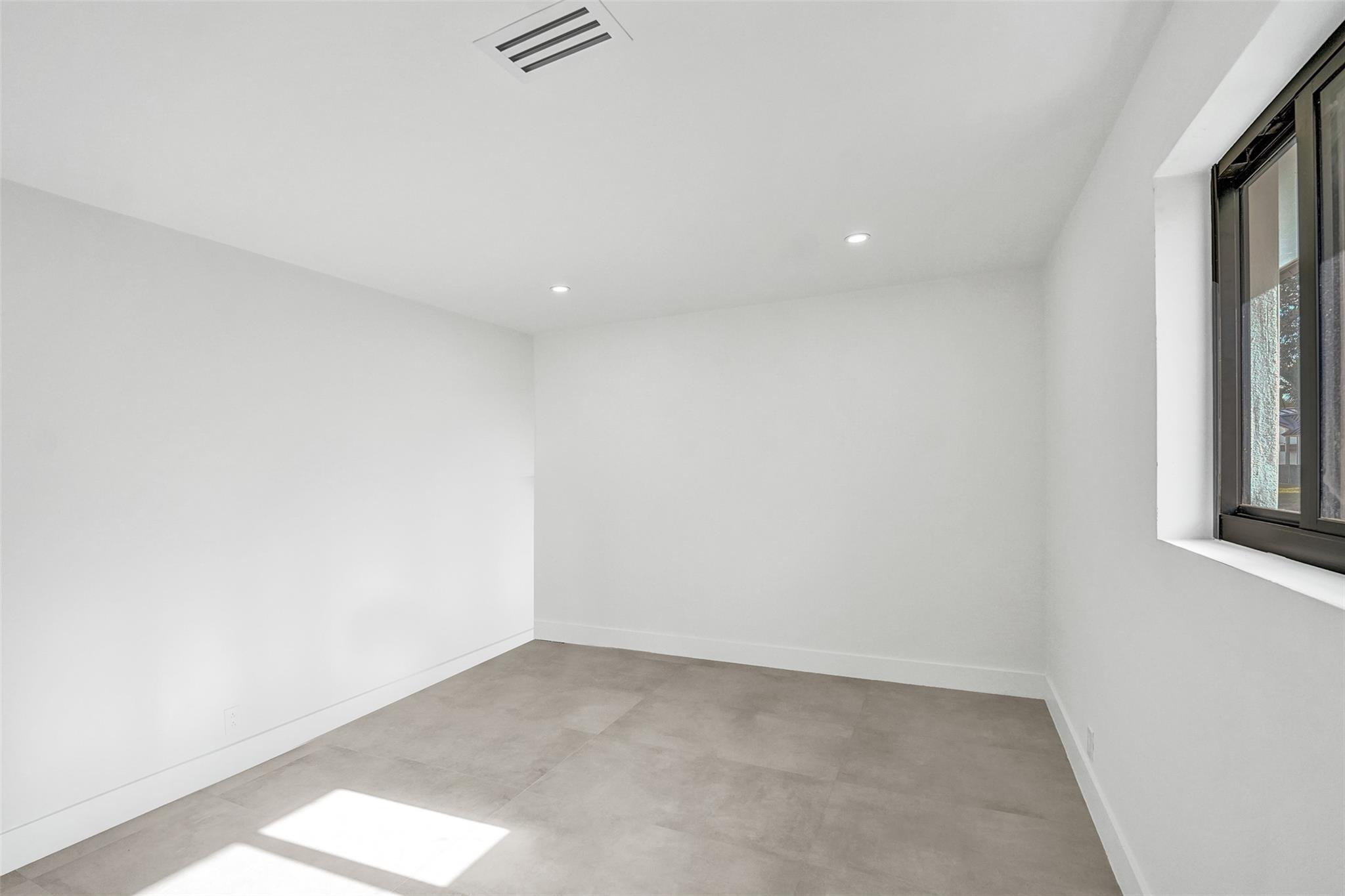 EMERALD HILLS - Residential