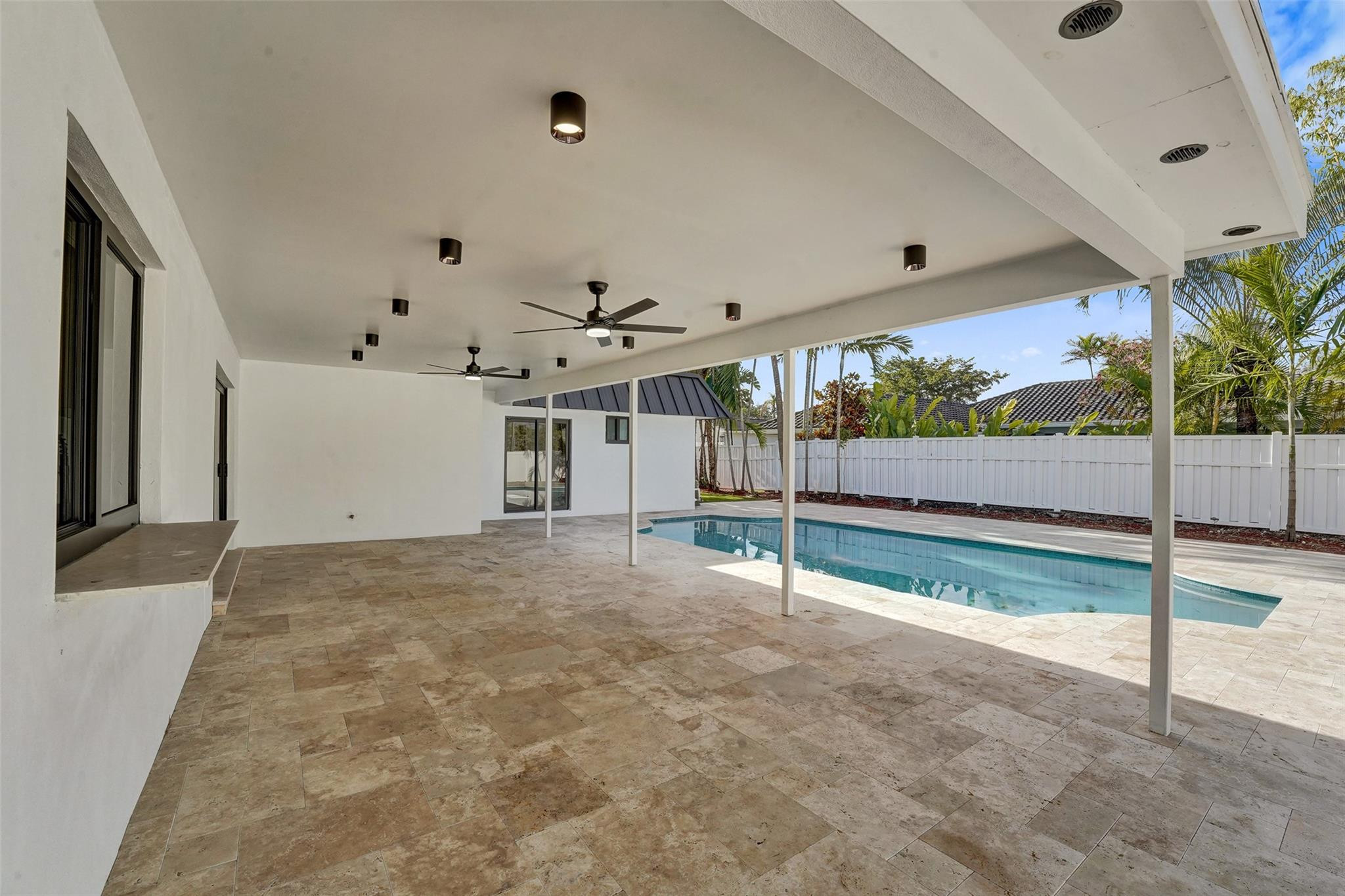 EMERALD HILLS - Residential