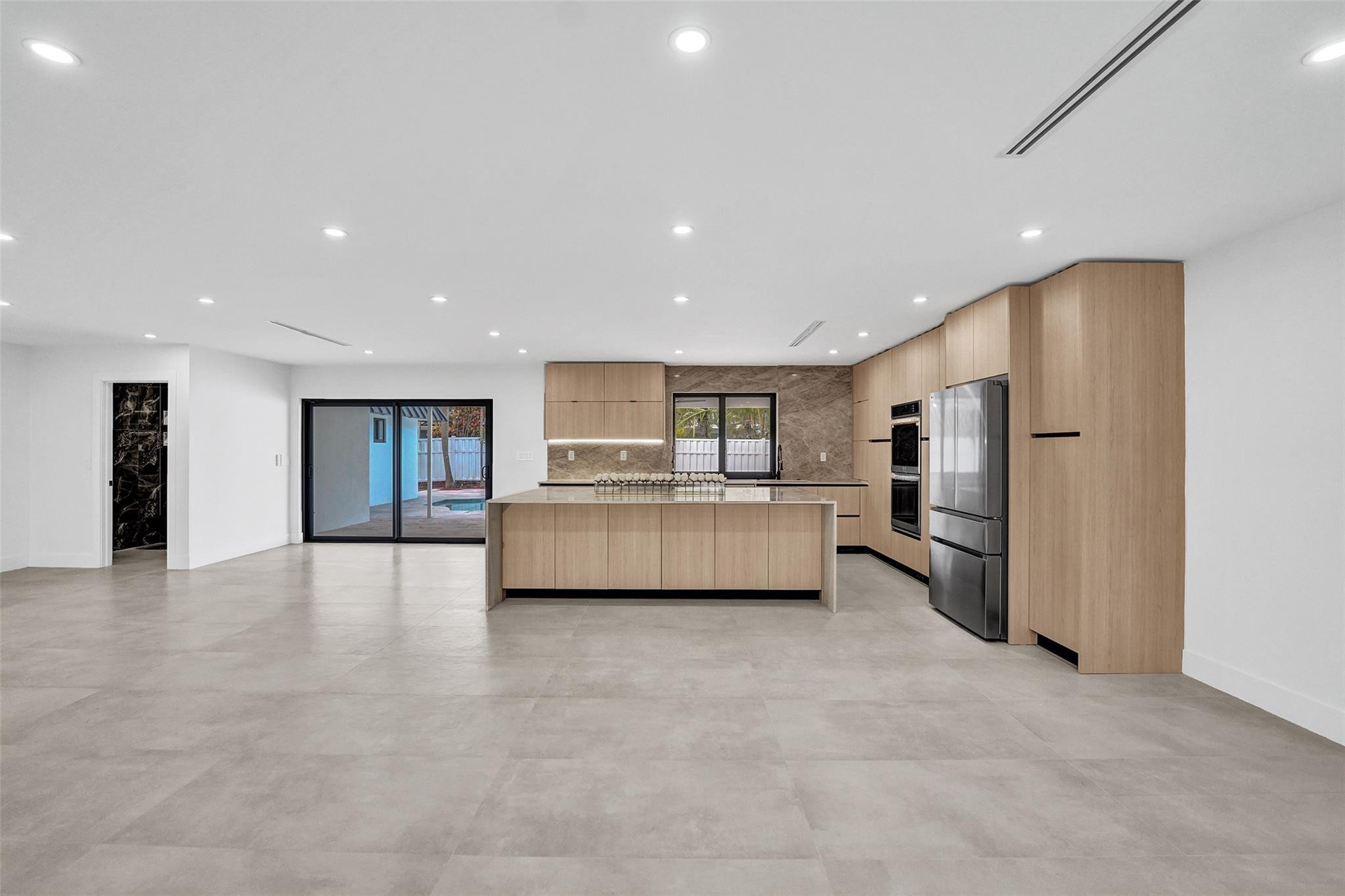 EMERALD HILLS - Residential