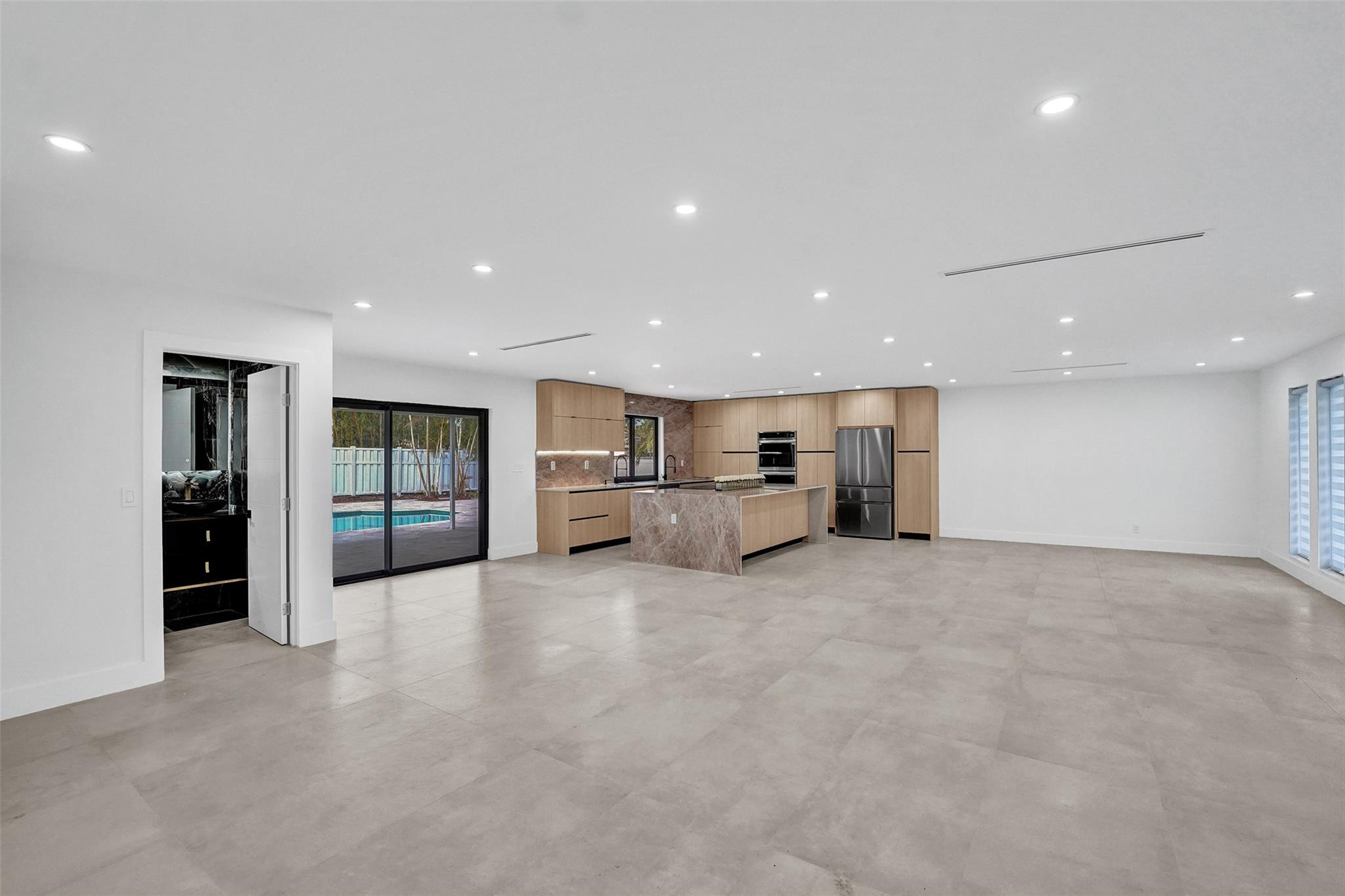 EMERALD HILLS - Residential