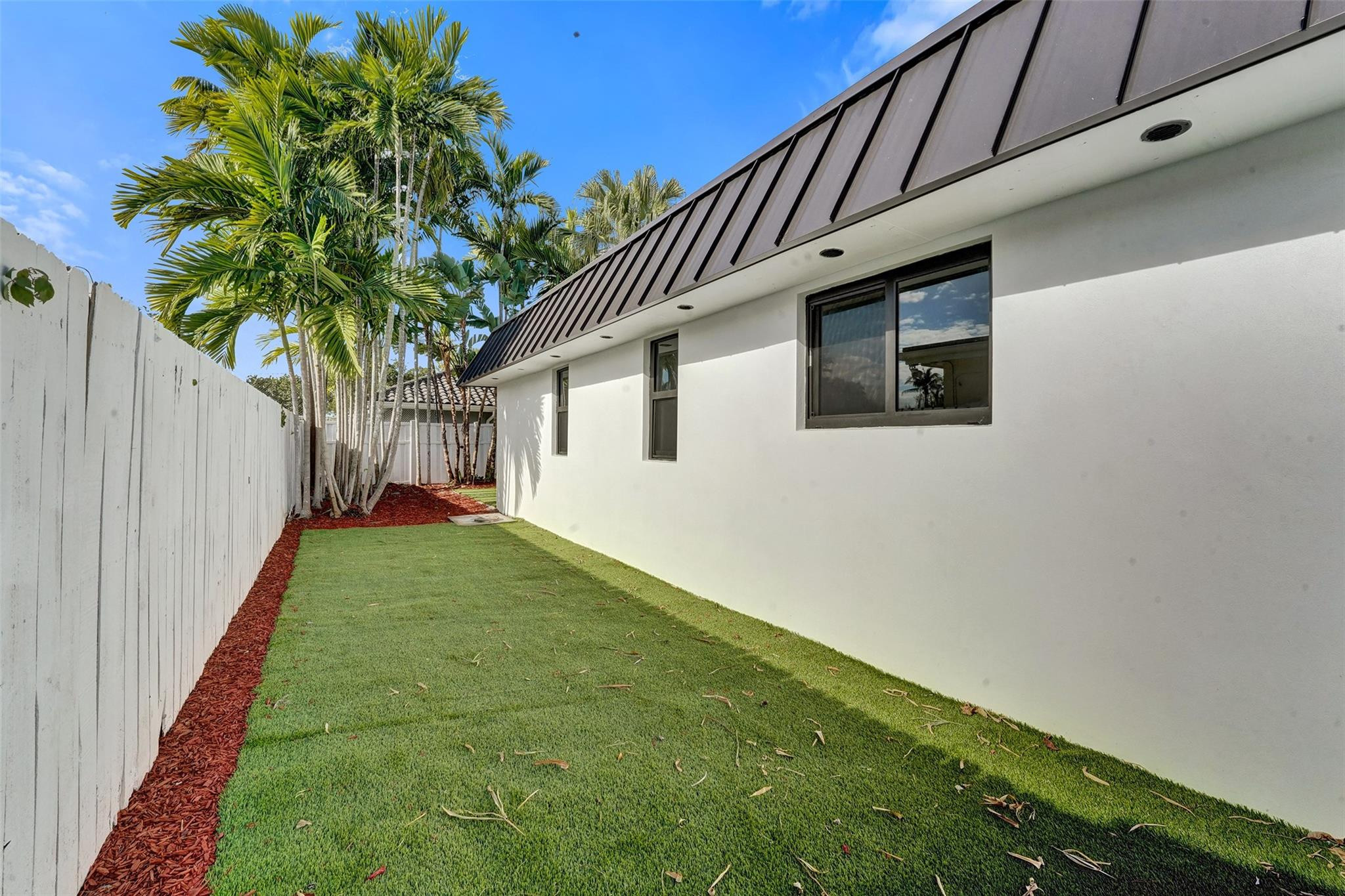 EMERALD HILLS - Residential