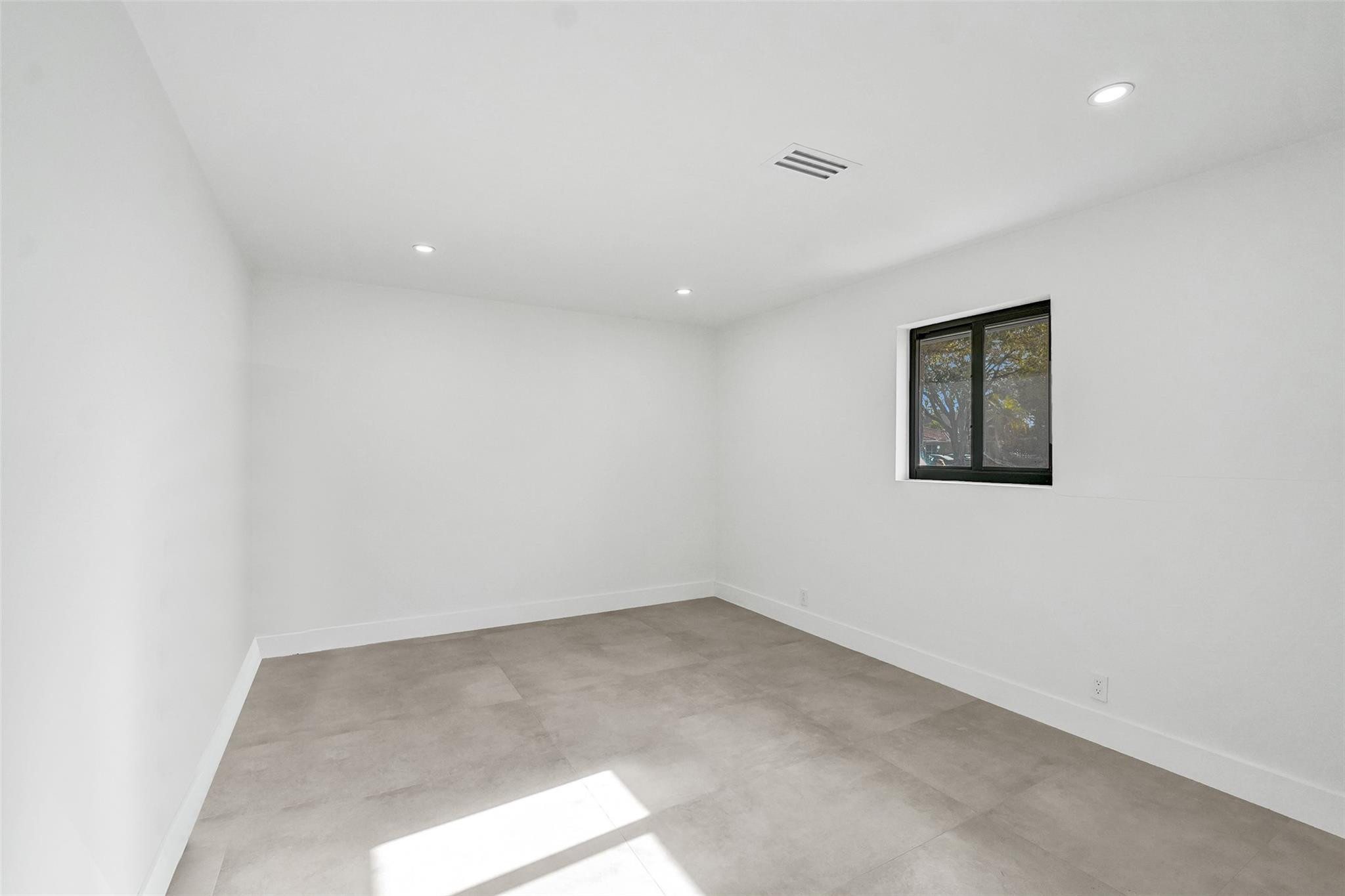 EMERALD HILLS - Residential