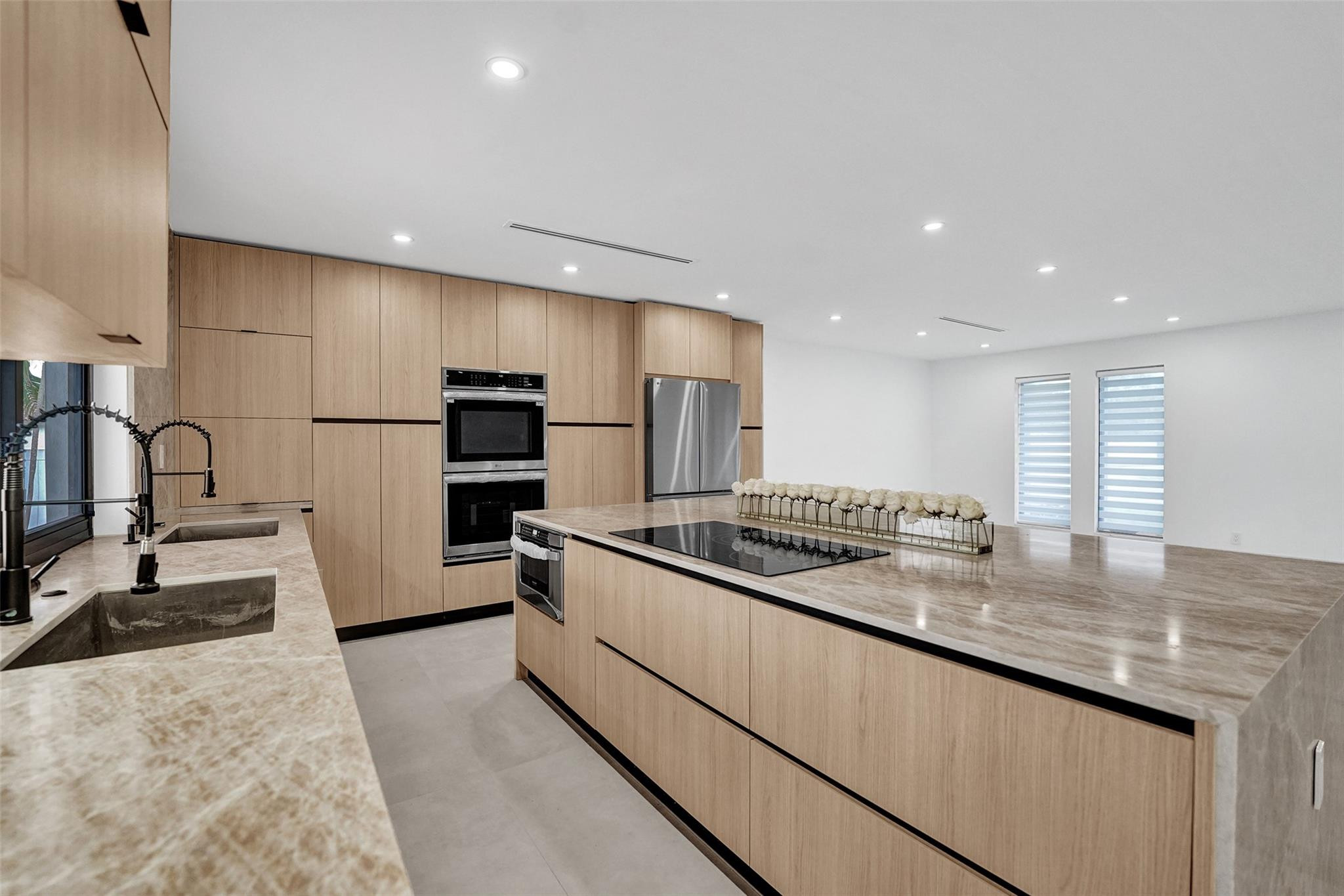 EMERALD HILLS - Residential