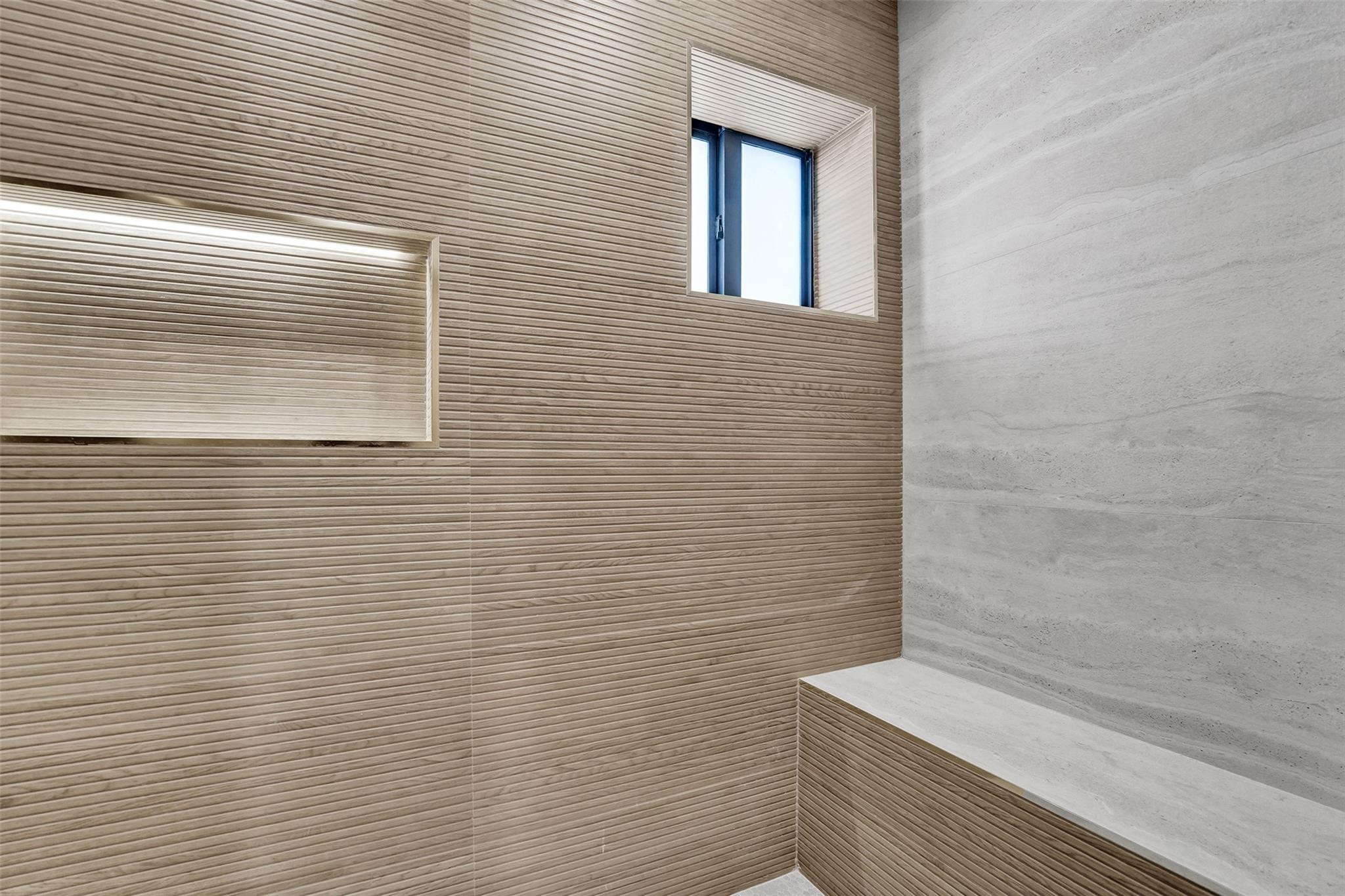 EMERALD HILLS - Residential