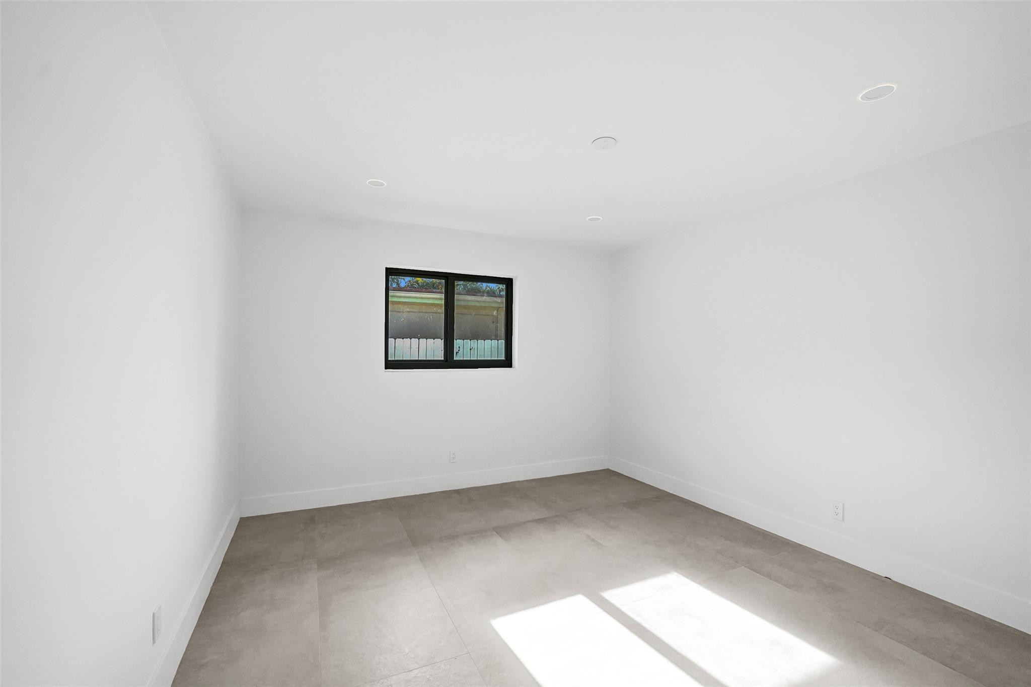 EMERALD HILLS - Residential