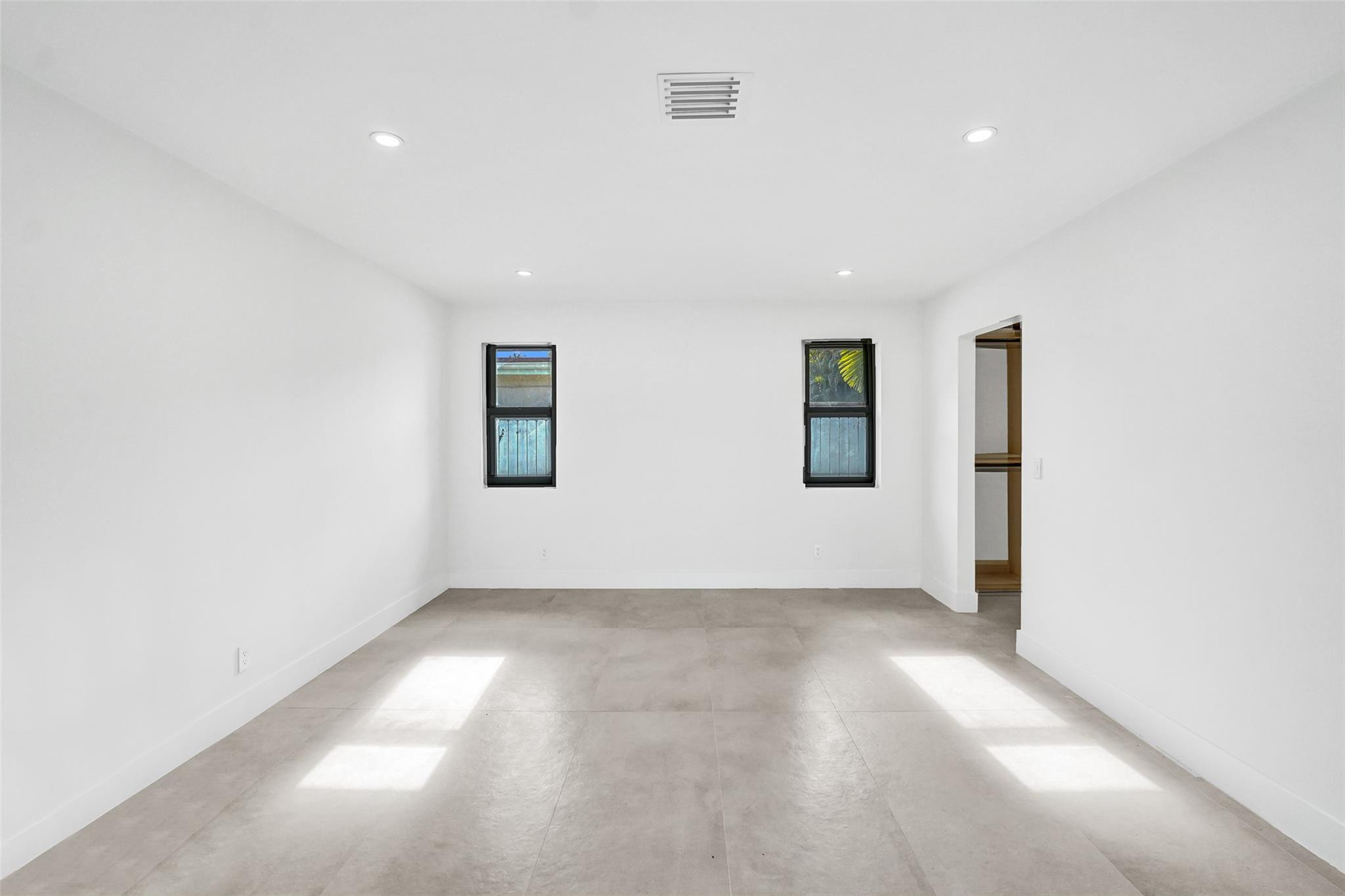 EMERALD HILLS - Residential