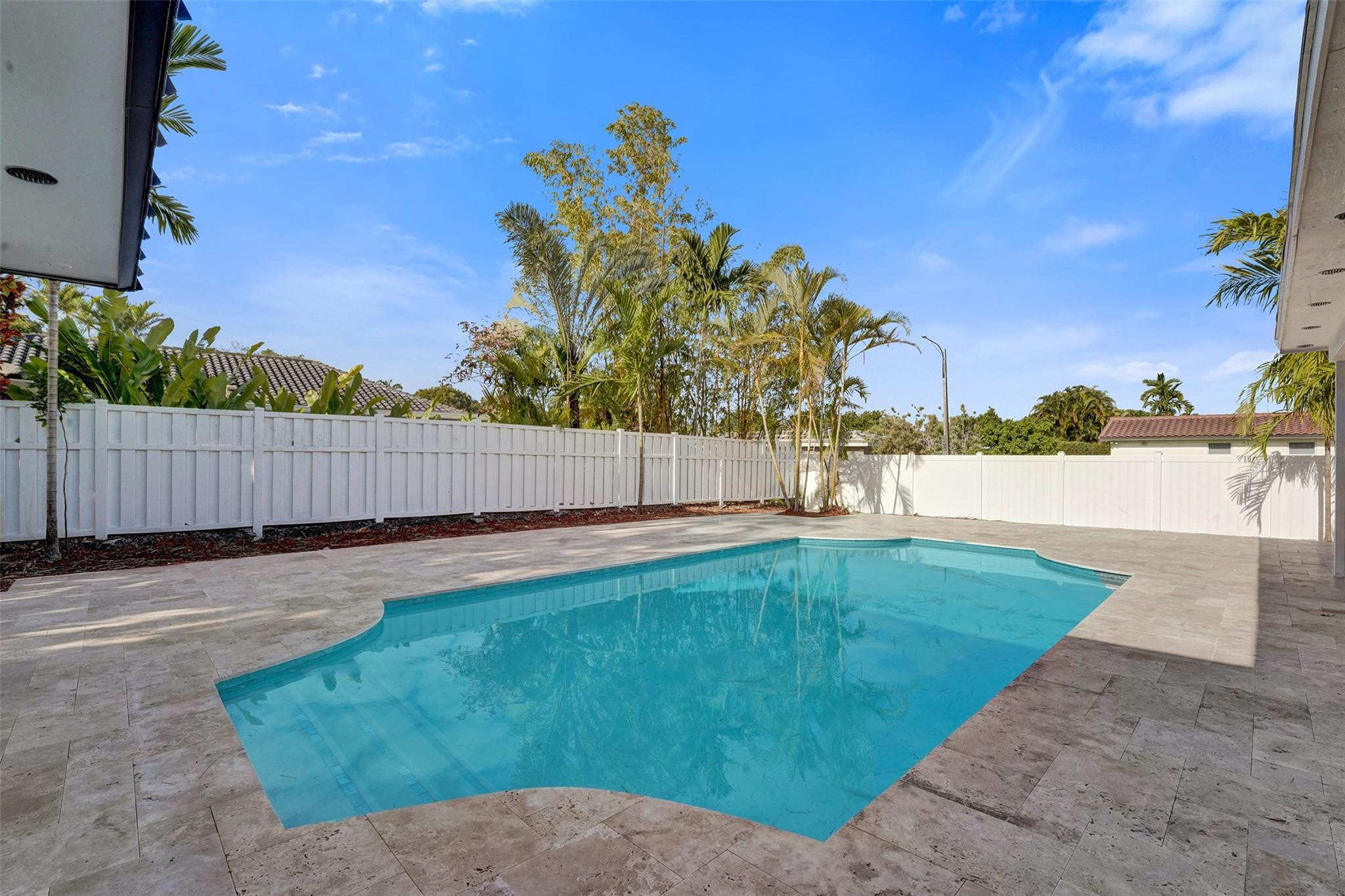 EMERALD HILLS - Residential